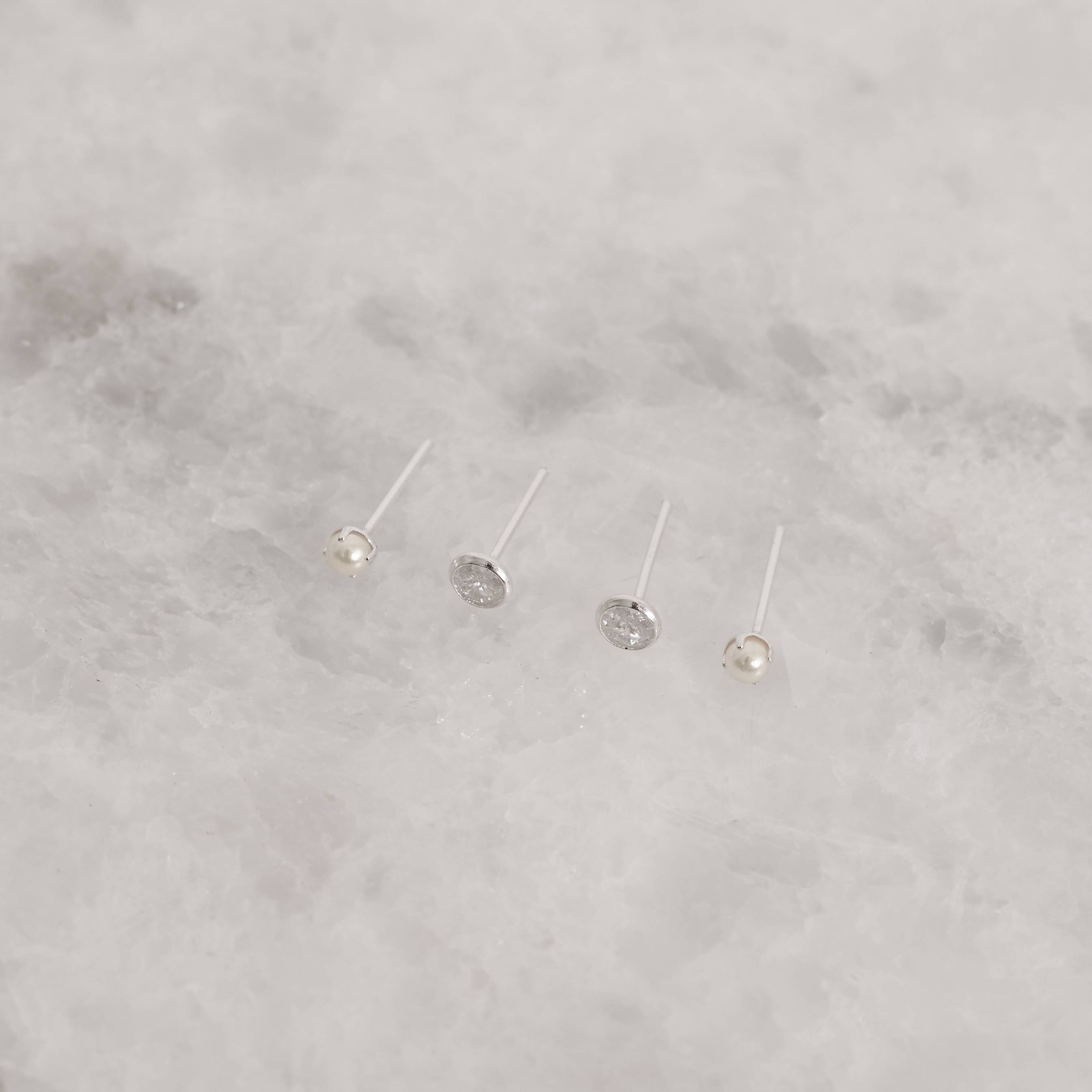 Imagem Dupla pérola 3mm e zircônia embutida 4mm