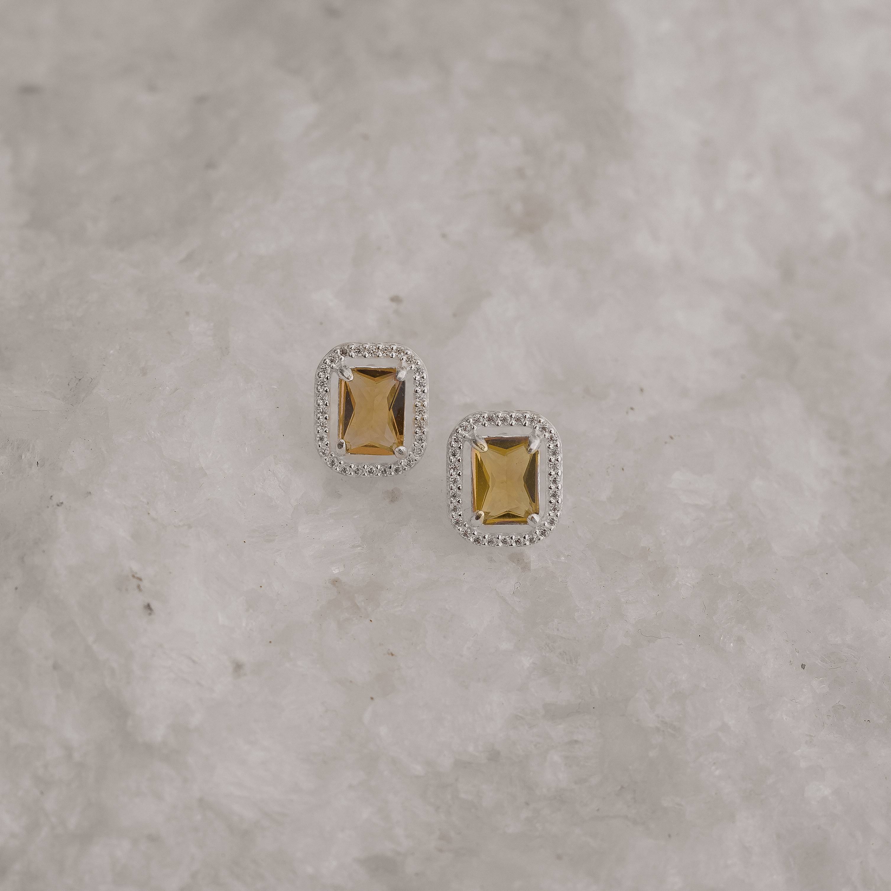 Imagem Secundária Brinco zircônia retangular amarela com cravejado 13mm