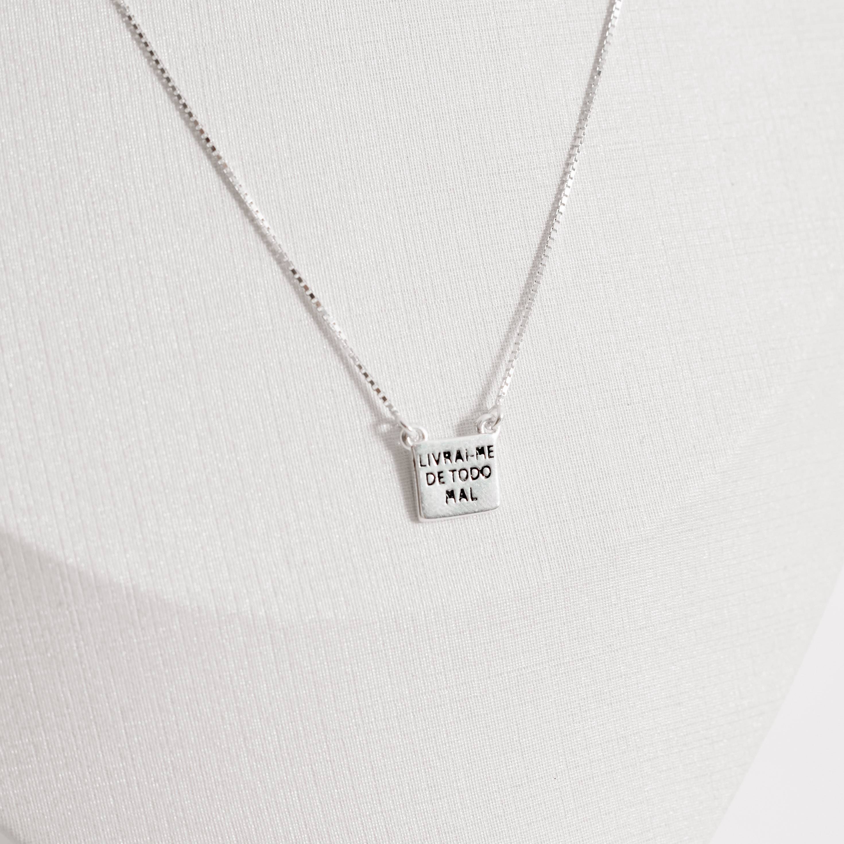 Imagem Secundária Escapulário placas livrai-me de todo mal Amém v15 60cm