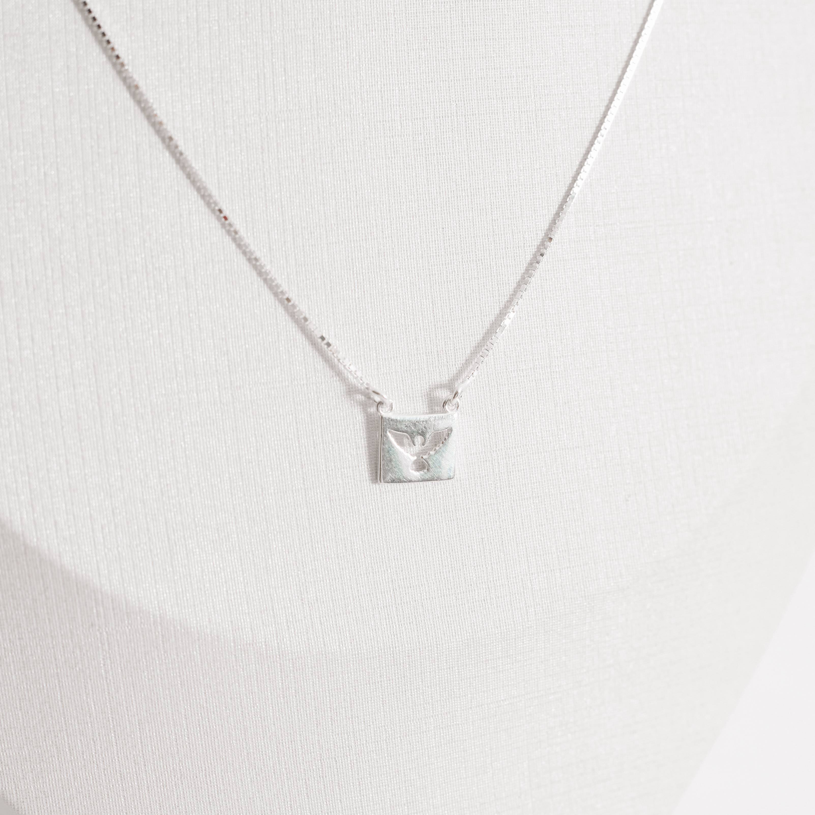 Imagem Secundária Escapulário placas Espírito Santo e paz v15 60cm