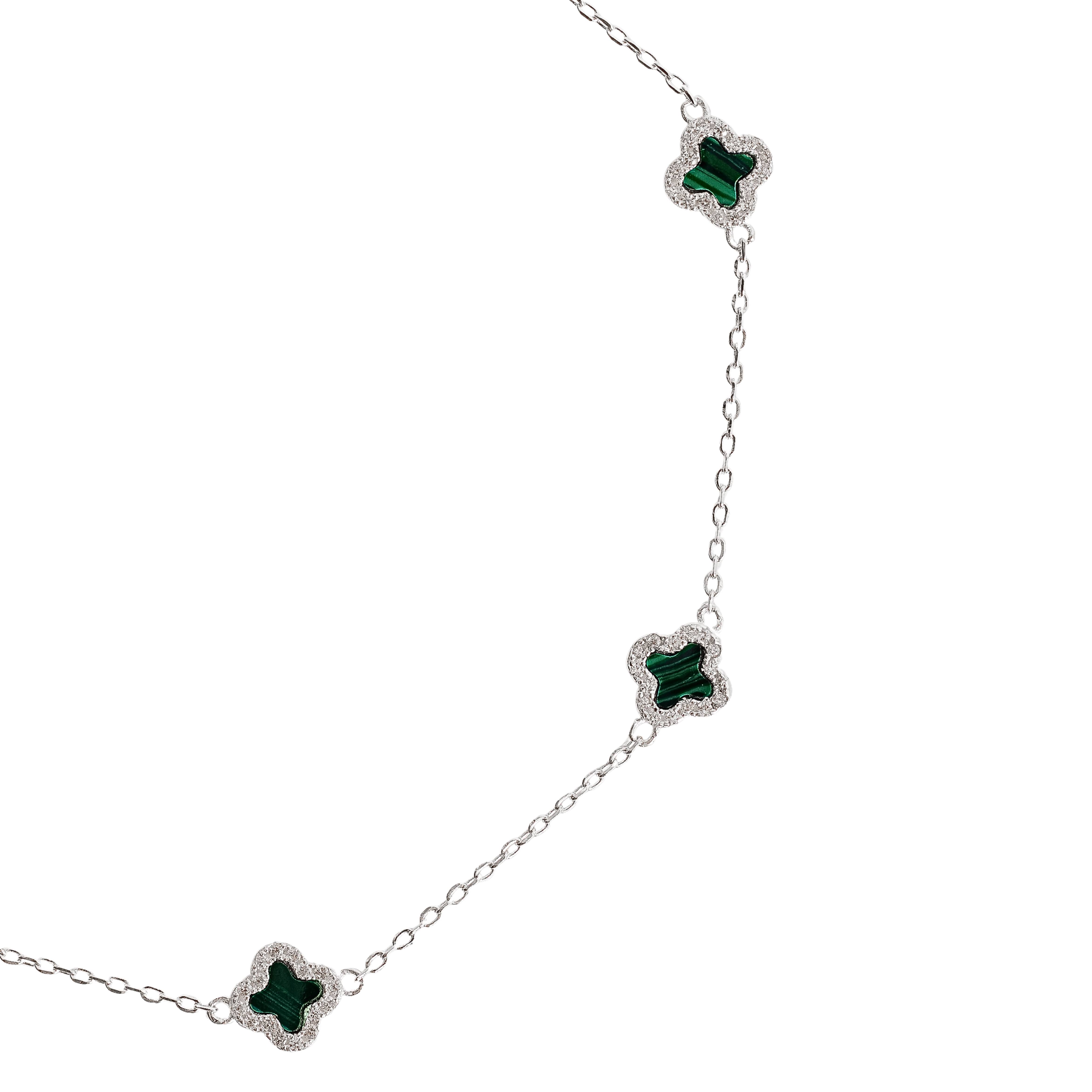 Imagem Pulseira entremeios trevos malaquita com cravejado 7mm