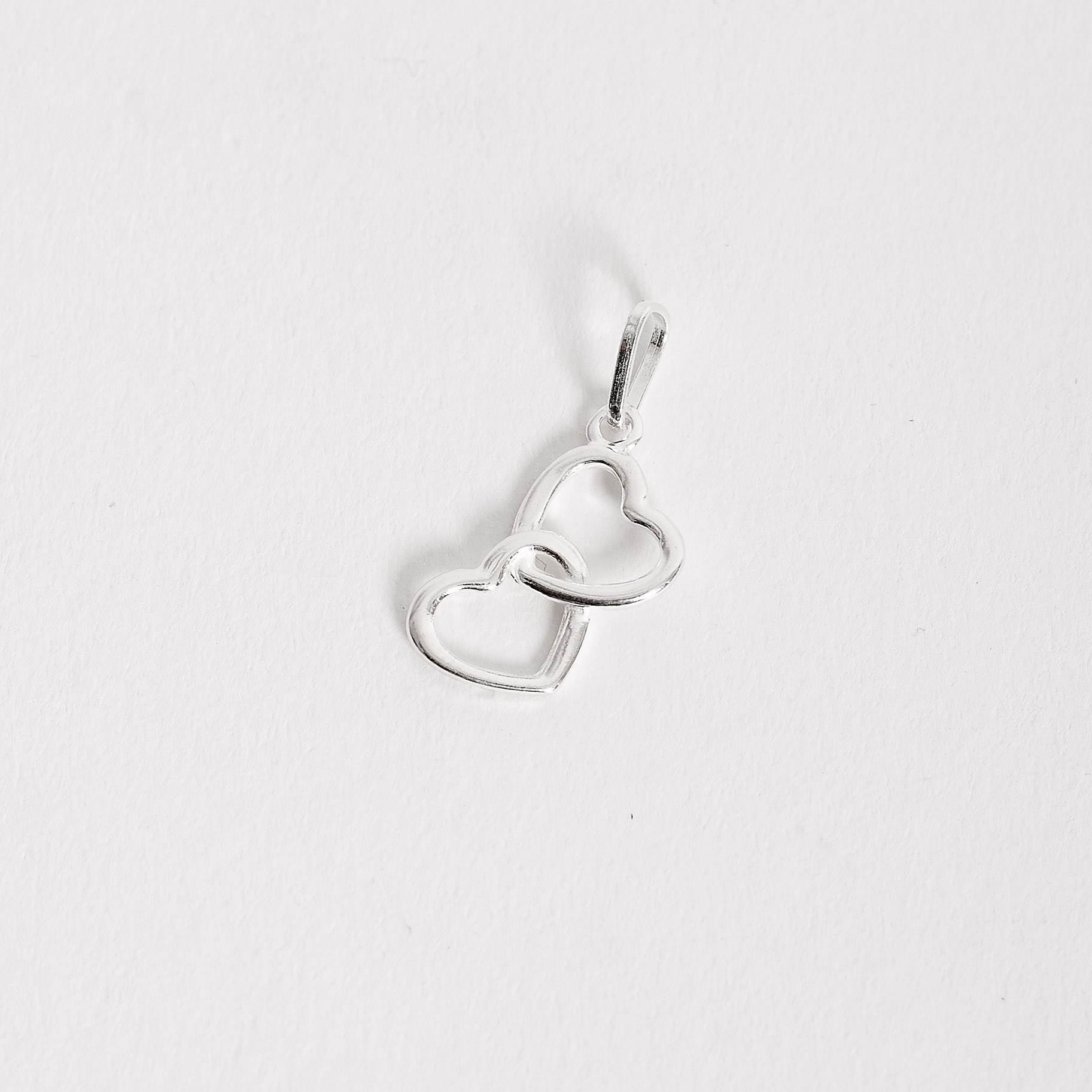 Imagem Secundária Pingente dois corações vazados 15mm