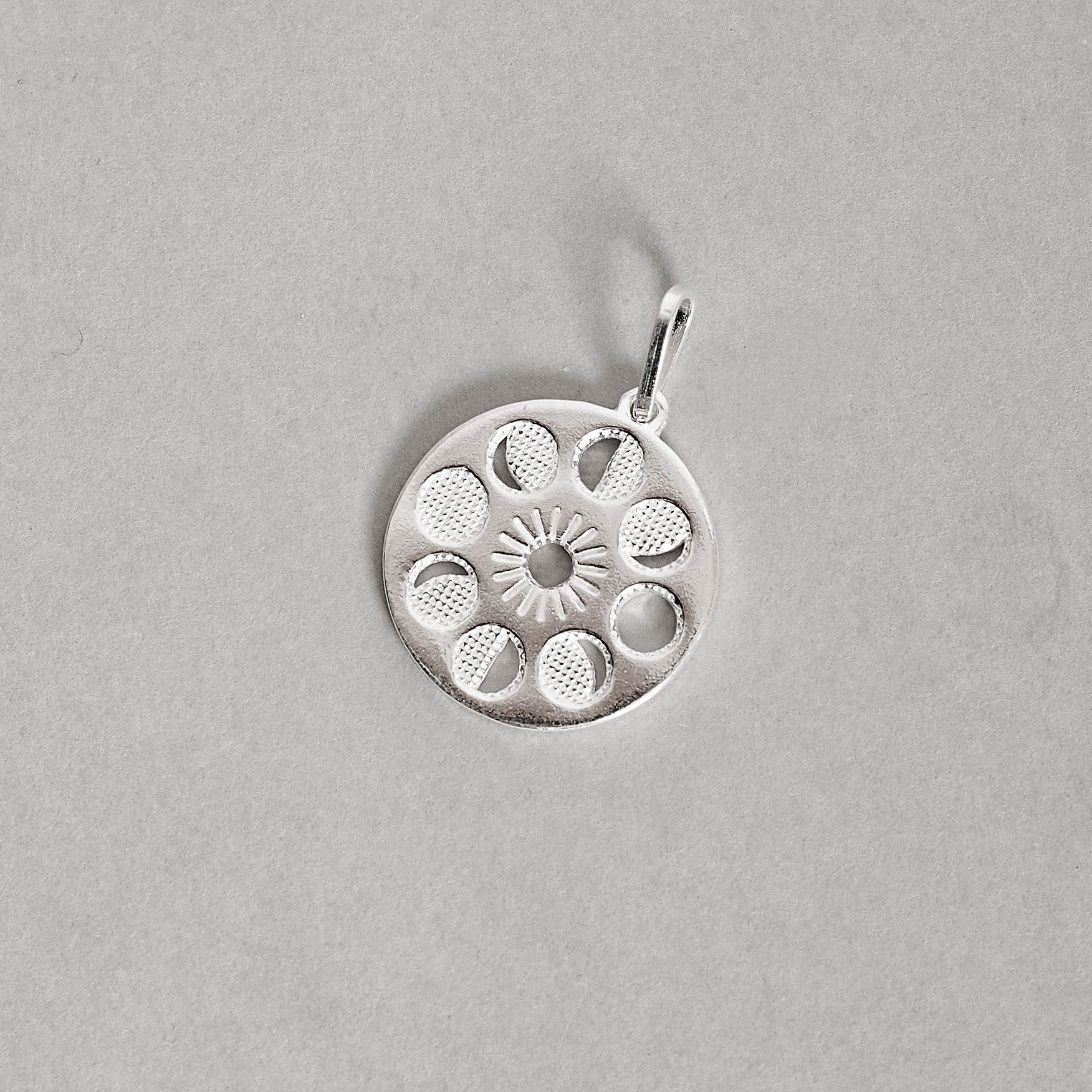 Imagem Pingente medalha fases da lua 17mm