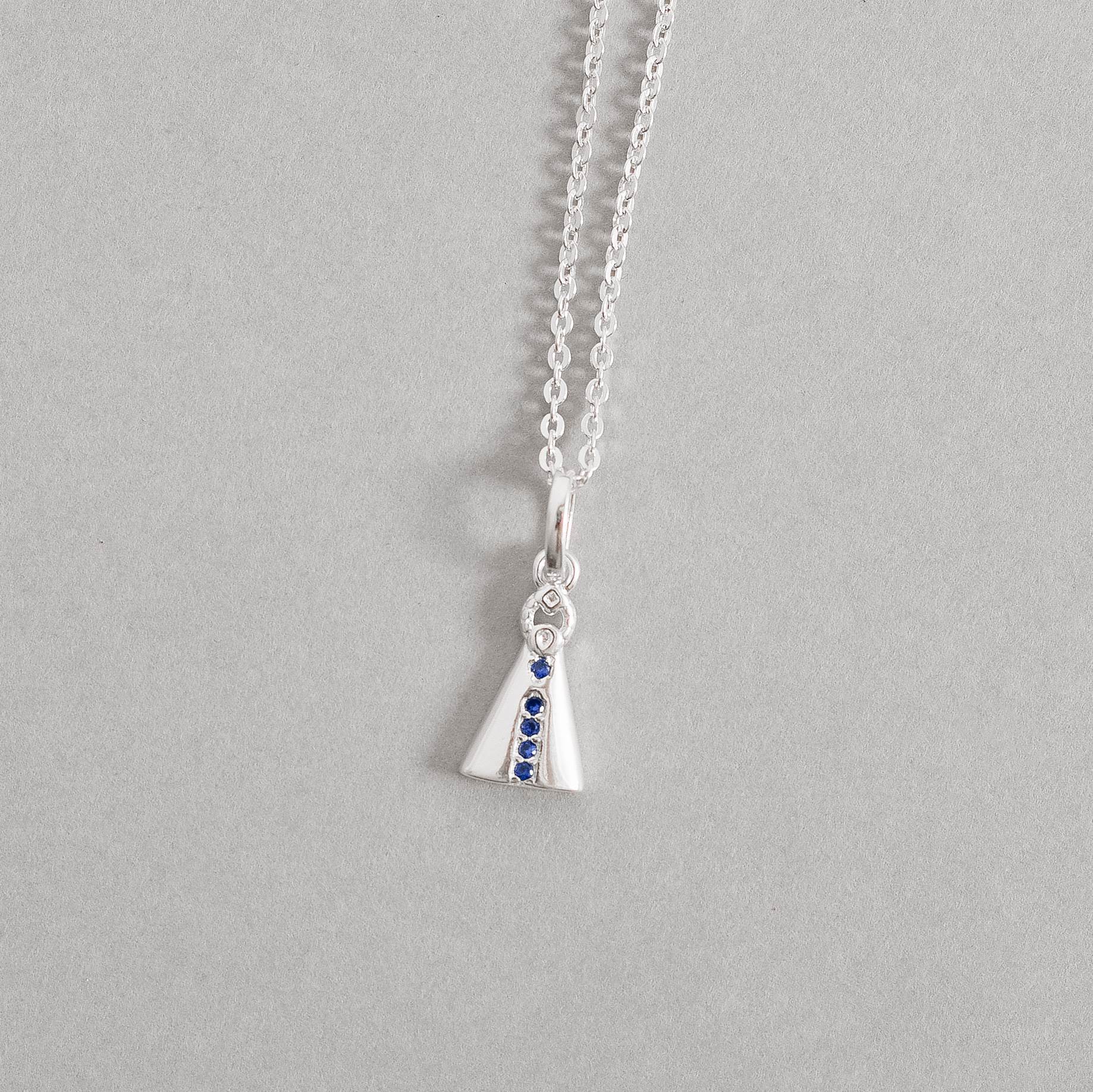 Imagem Secundária Colar pingente Nsa. Sra. Aparecida cravejada azul 11mm corrente cadeadinho 40cm