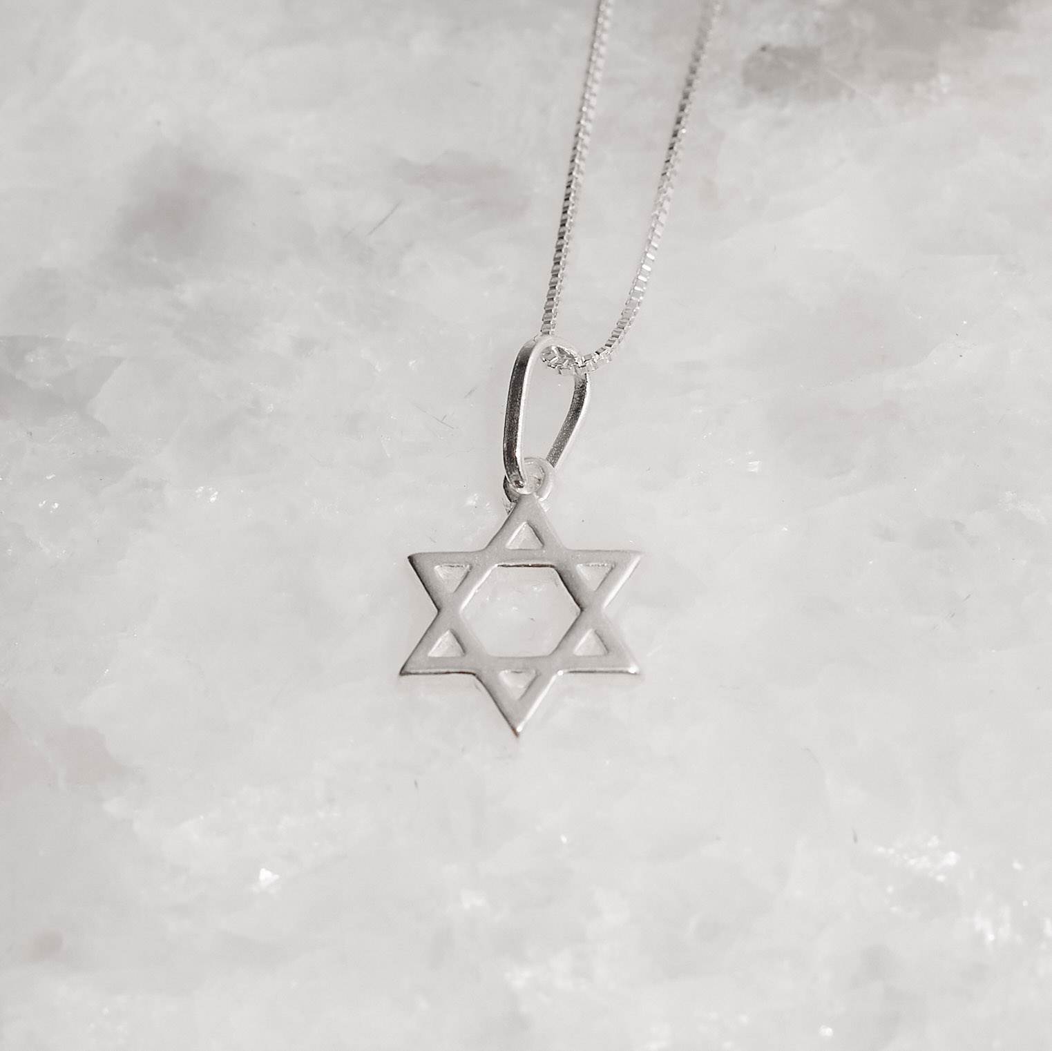 Imagem Secundária Colar pingente estrela de Davi 12mm 45cm