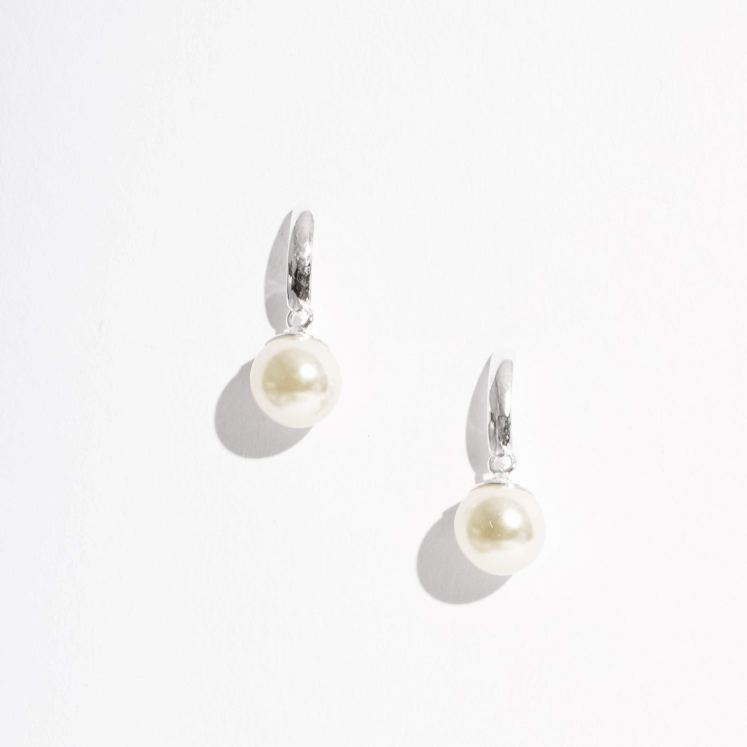 Imagem Brinco base com pérola 8mm