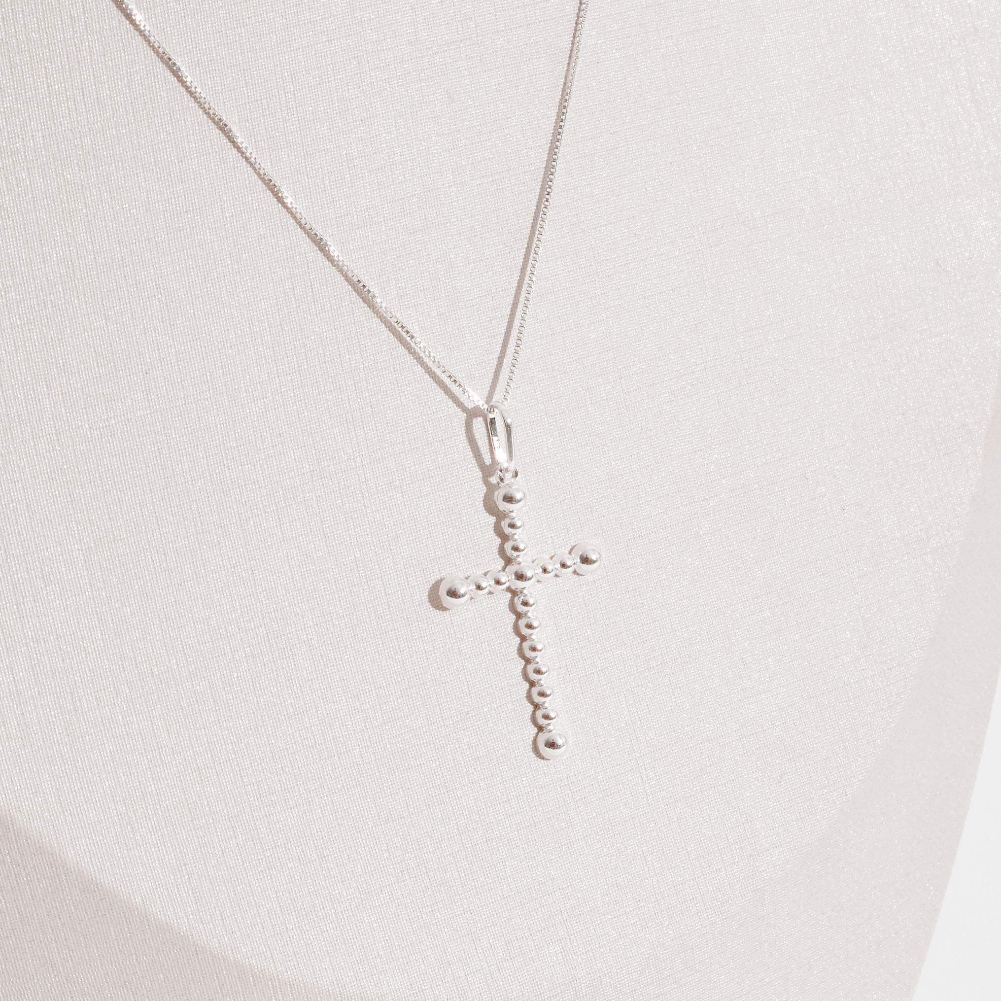 Imagem Secundária Colar pingente cruz fio bolinhas 30mm 45cm