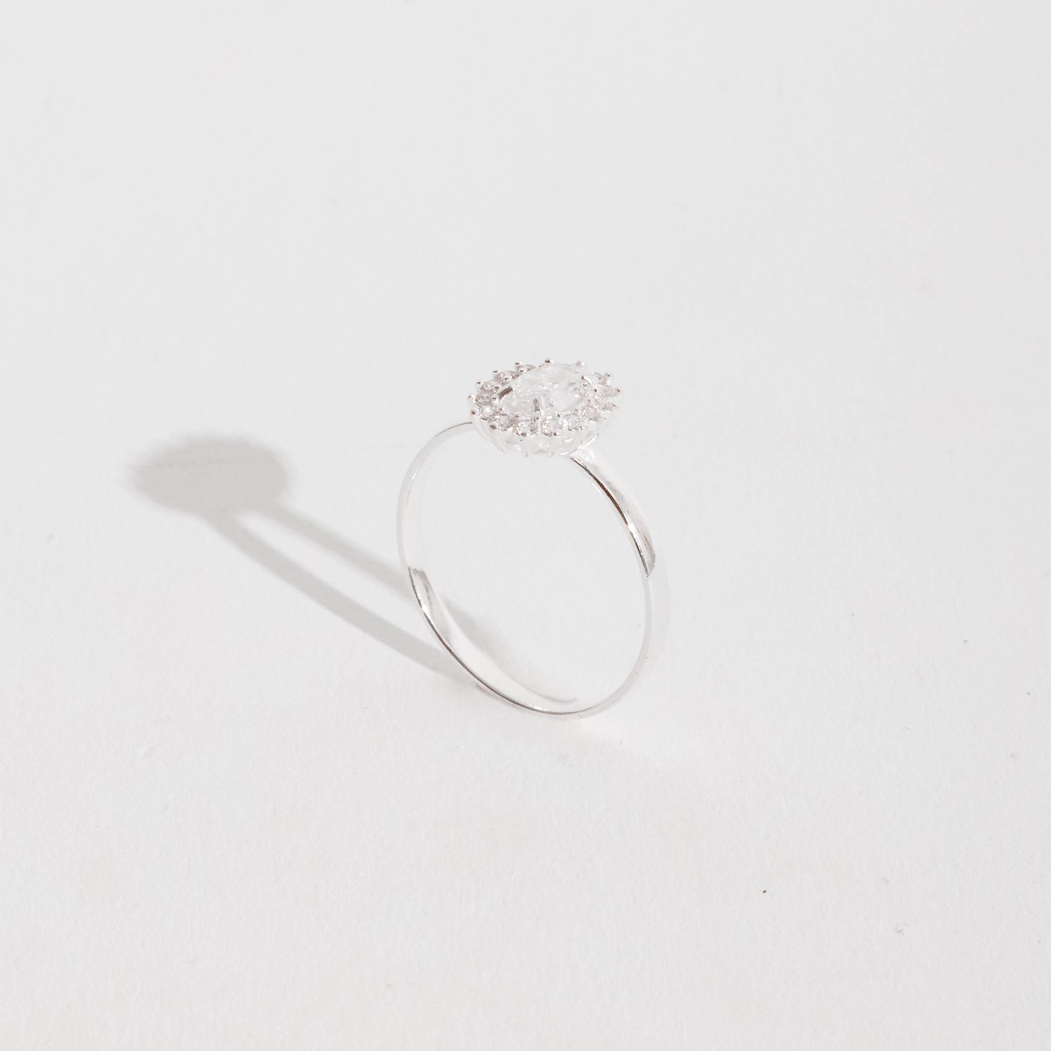 Imagem Anel zircônia oval cristal com cravejado