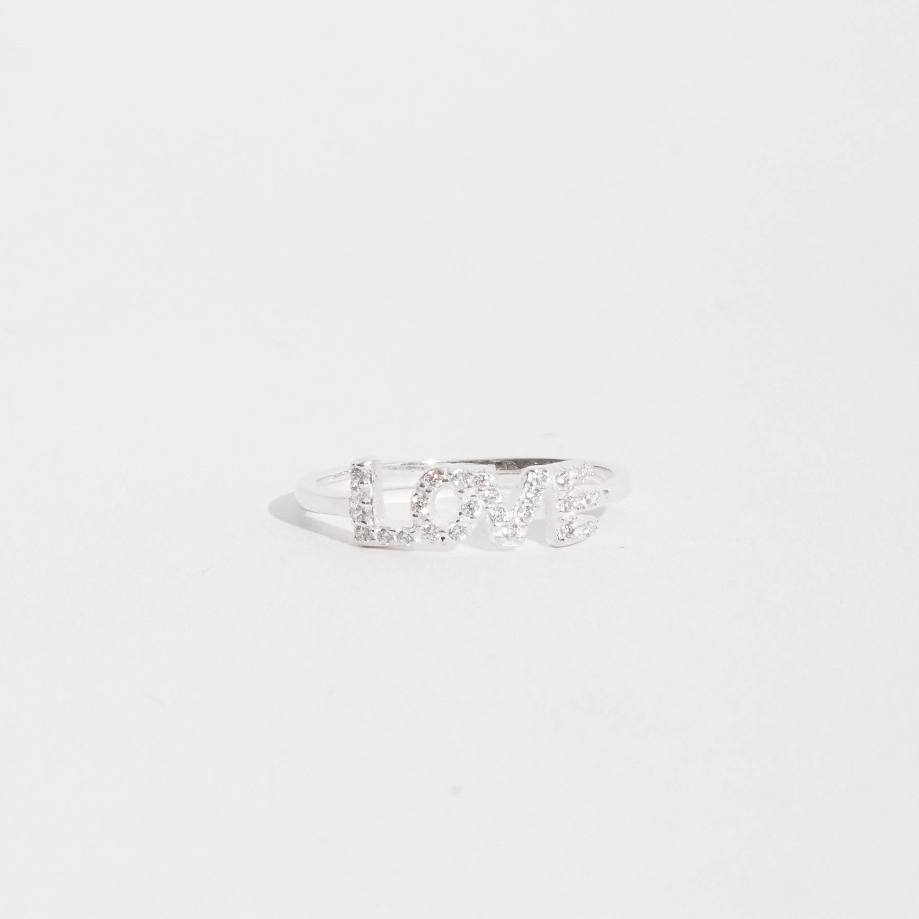 Imagem Anel escrito love cravejado