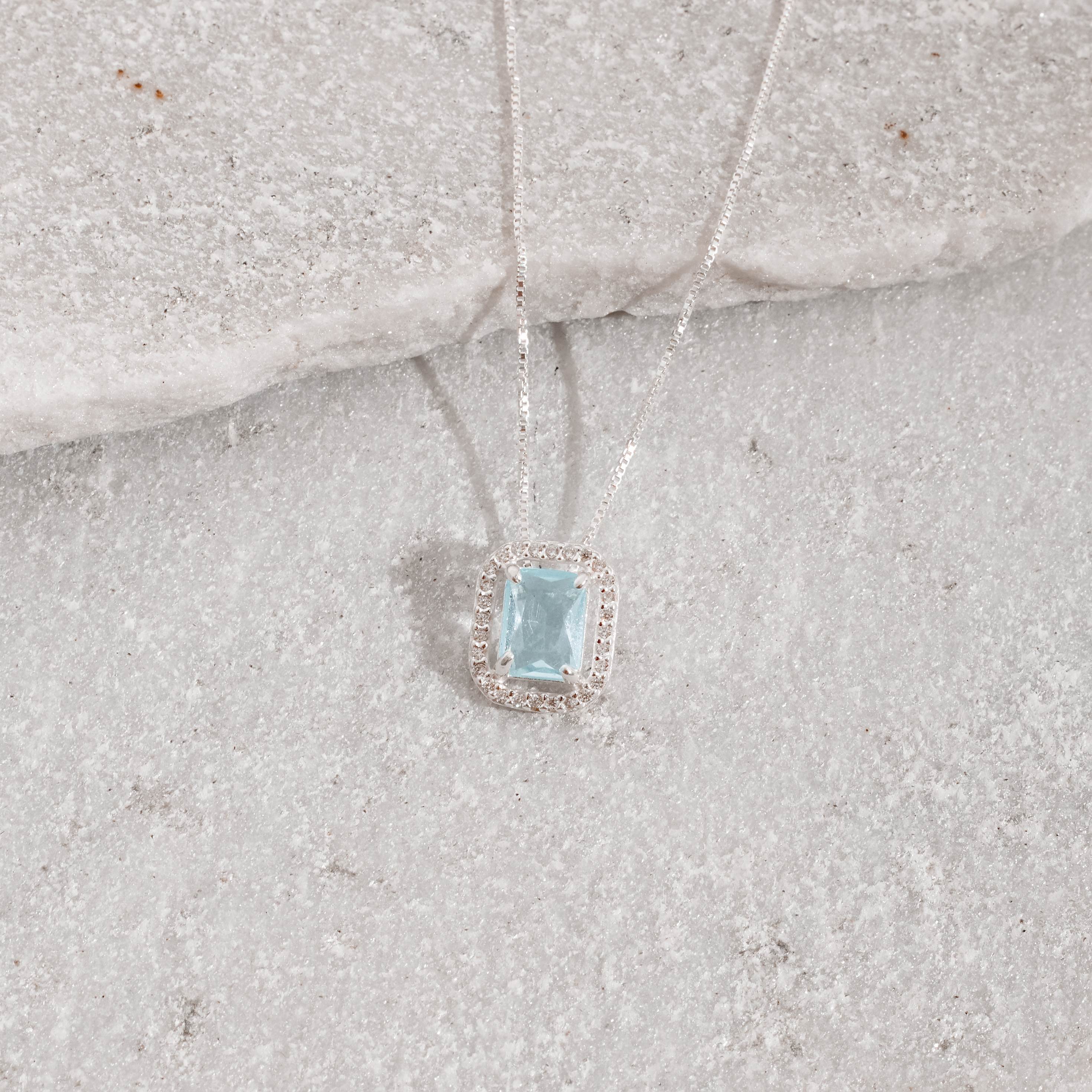 Imagem Secundária Colar zircônia retangular azul claro com cravejado 13mm 45cm