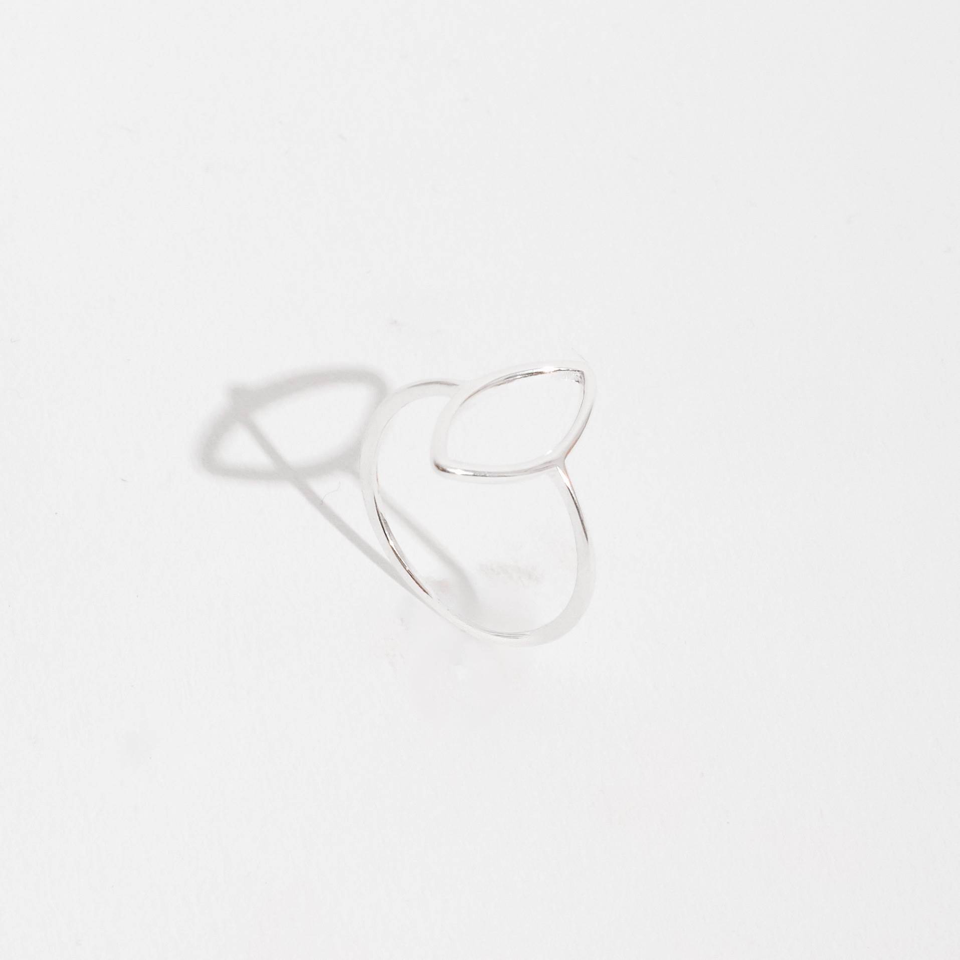 Imagem Secundária Anel navete vazado