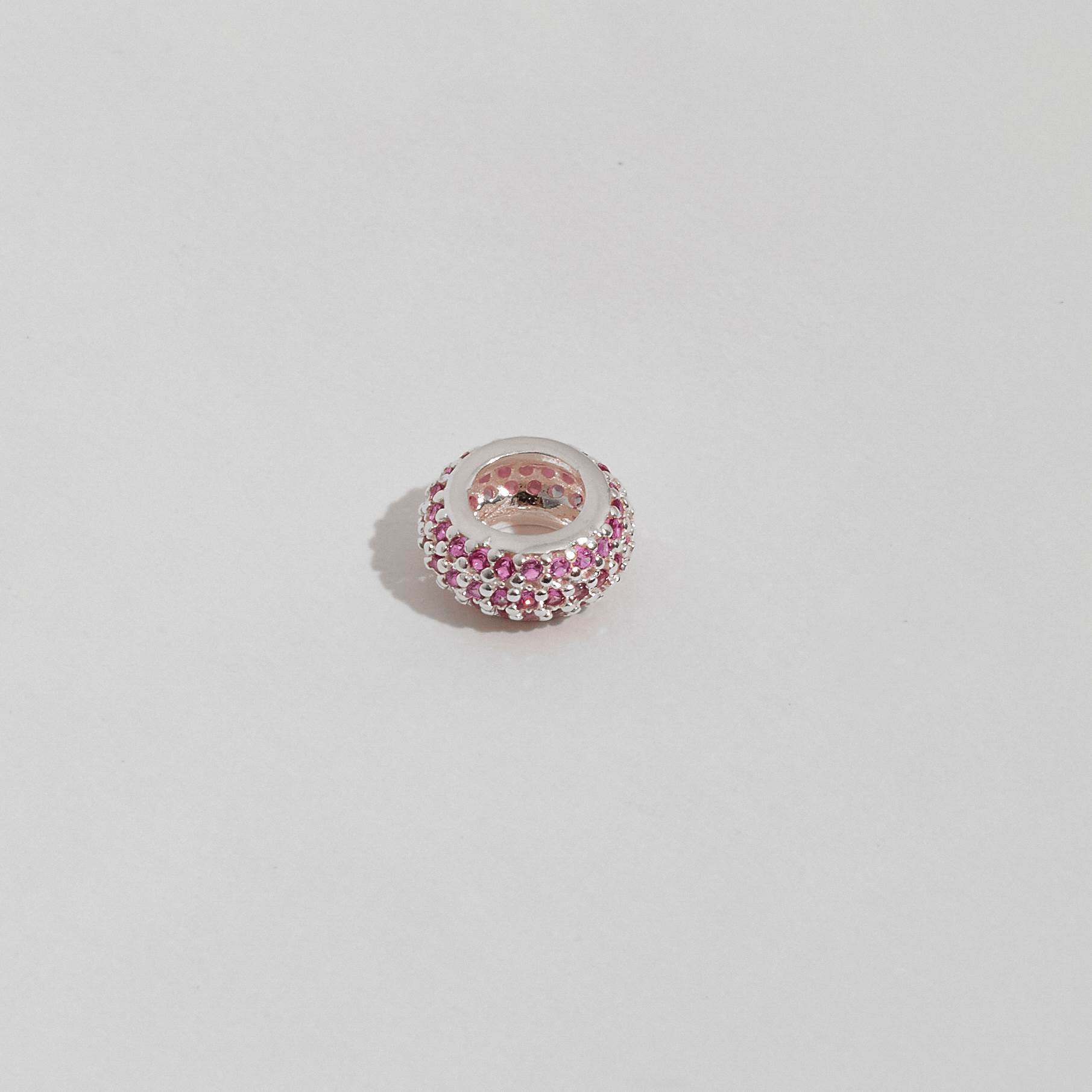 Berloque separador triplo cravejado rosa 10mm