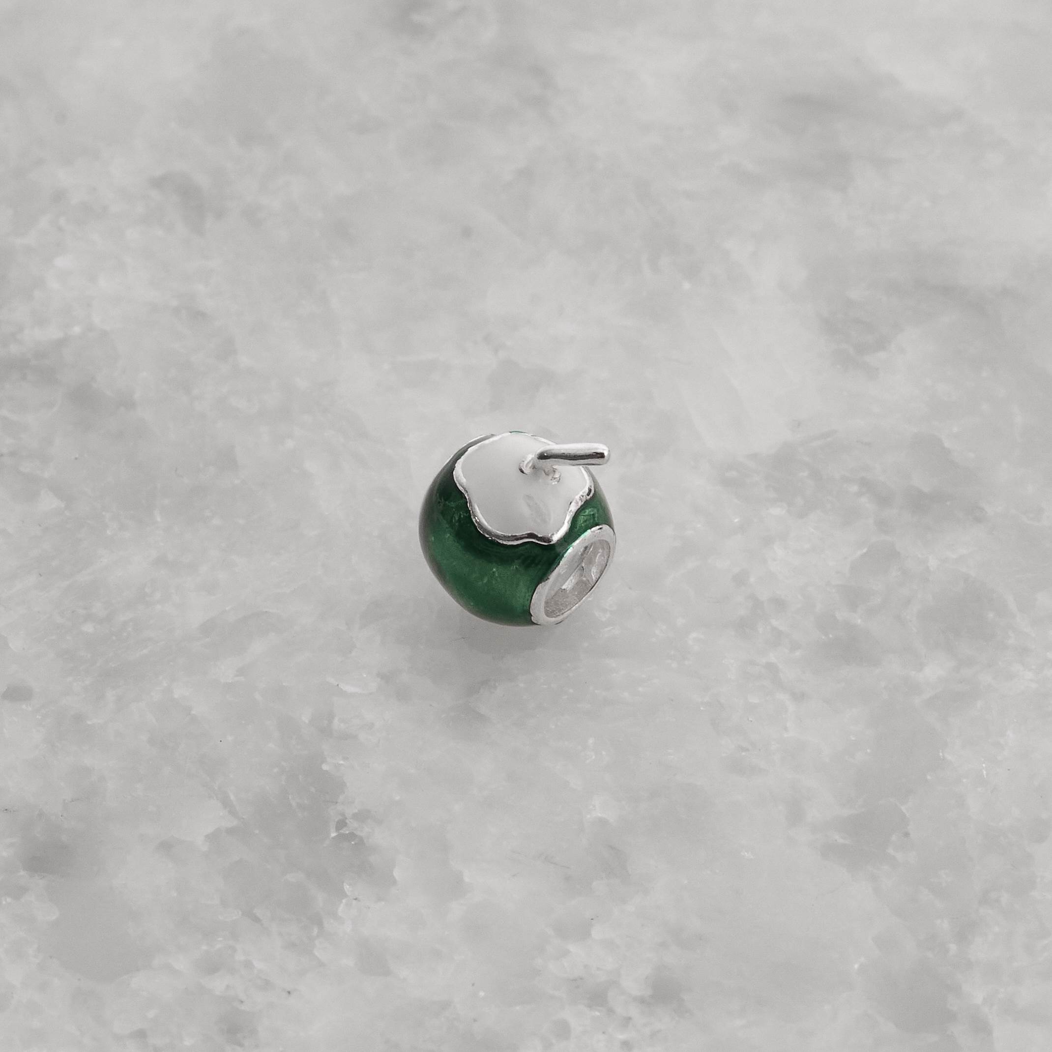 Berloque separador água de coco resina 12mm