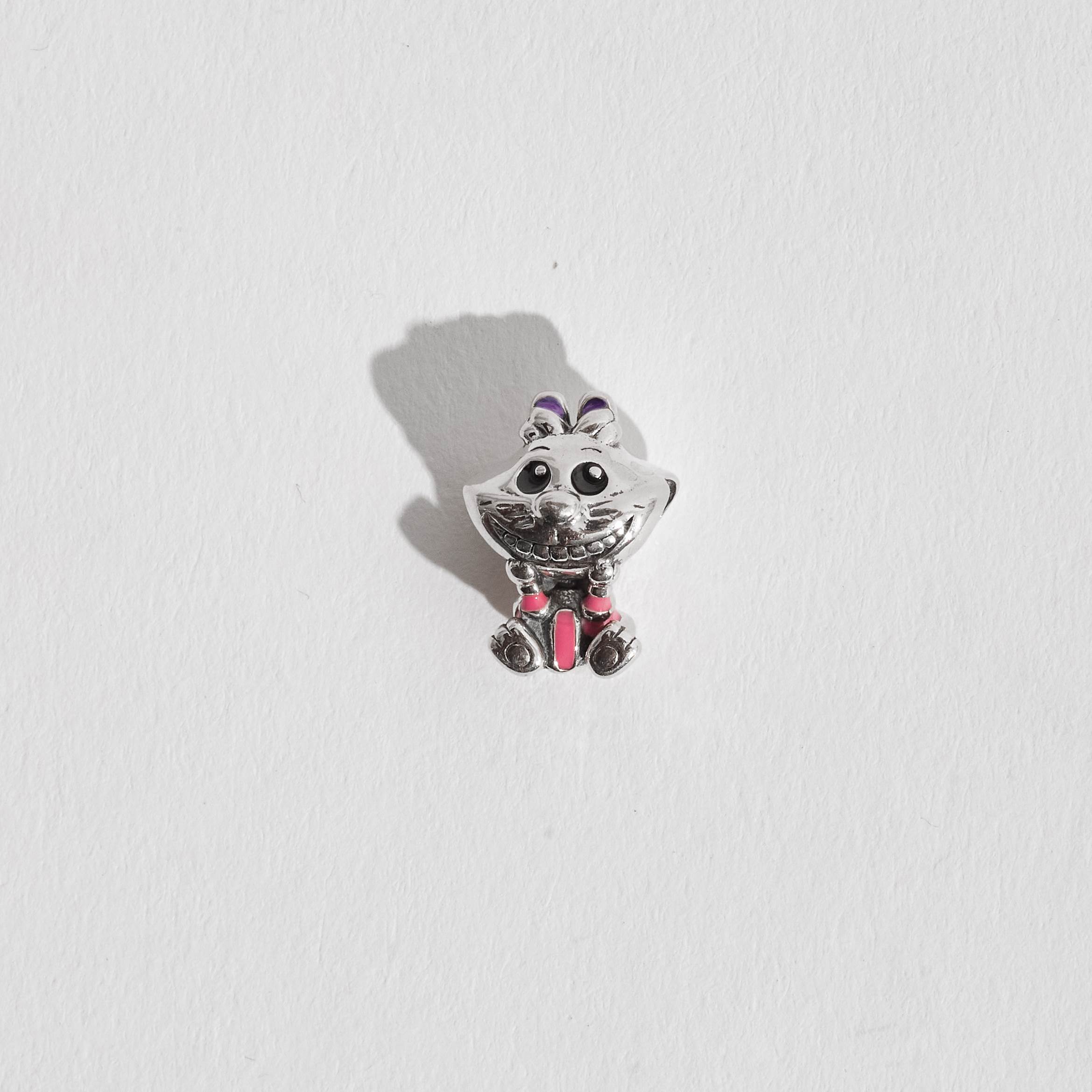 Berloque separador Gato de Cheshire resina 15mm envelhecido