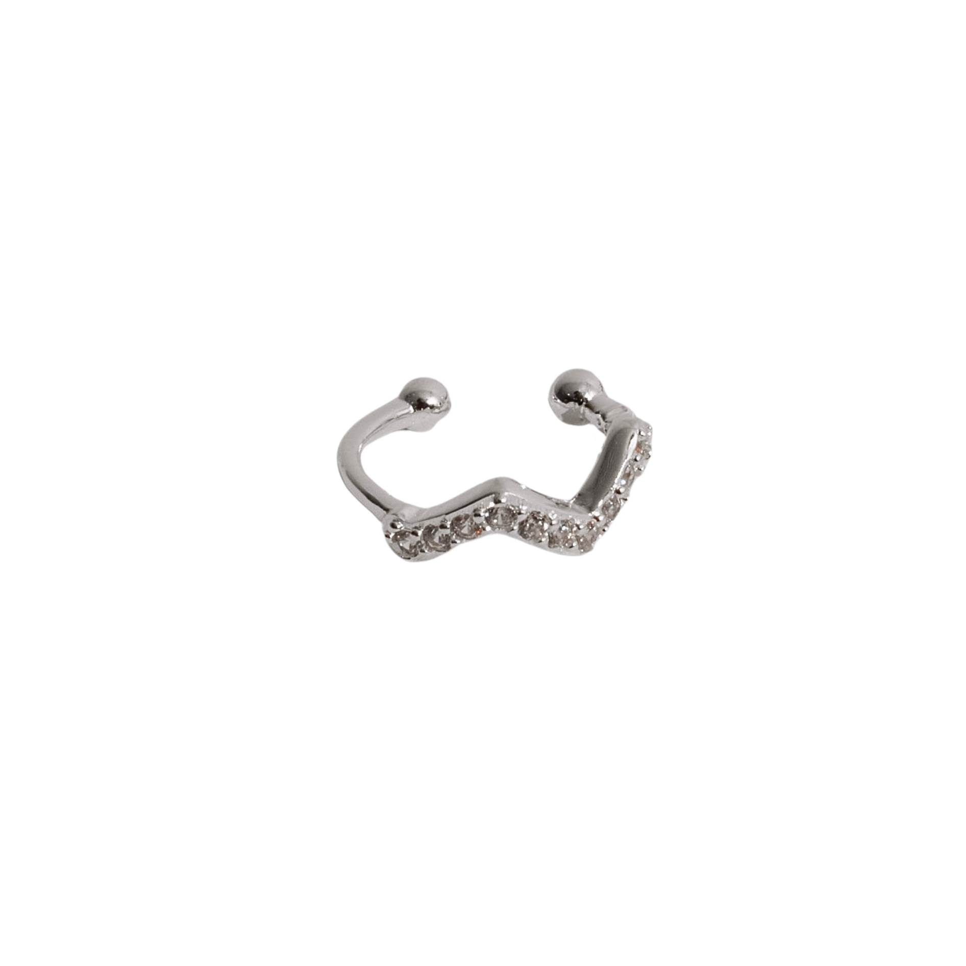 Piercing fake argola zigzag cravejado orelha esquerda