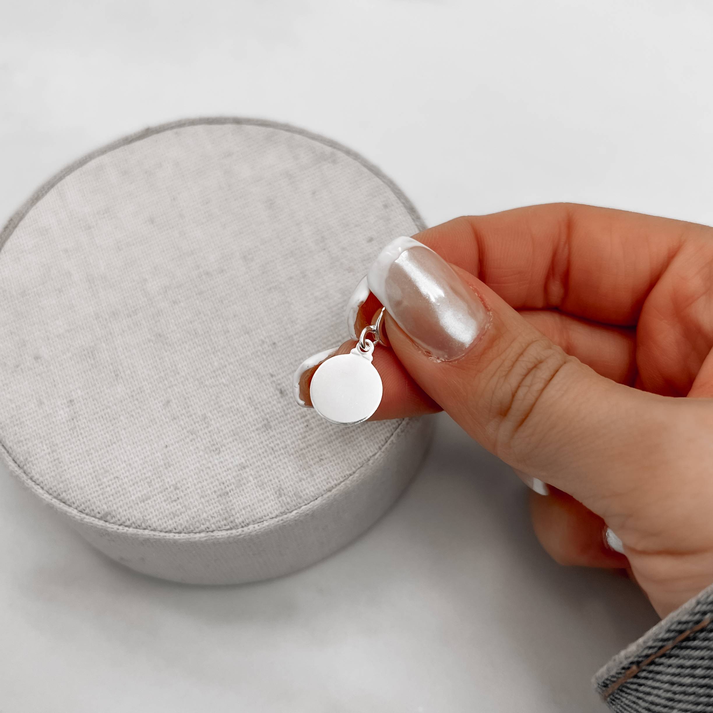 Imagem Secundária Berloque pingente medalha lisa 12mm