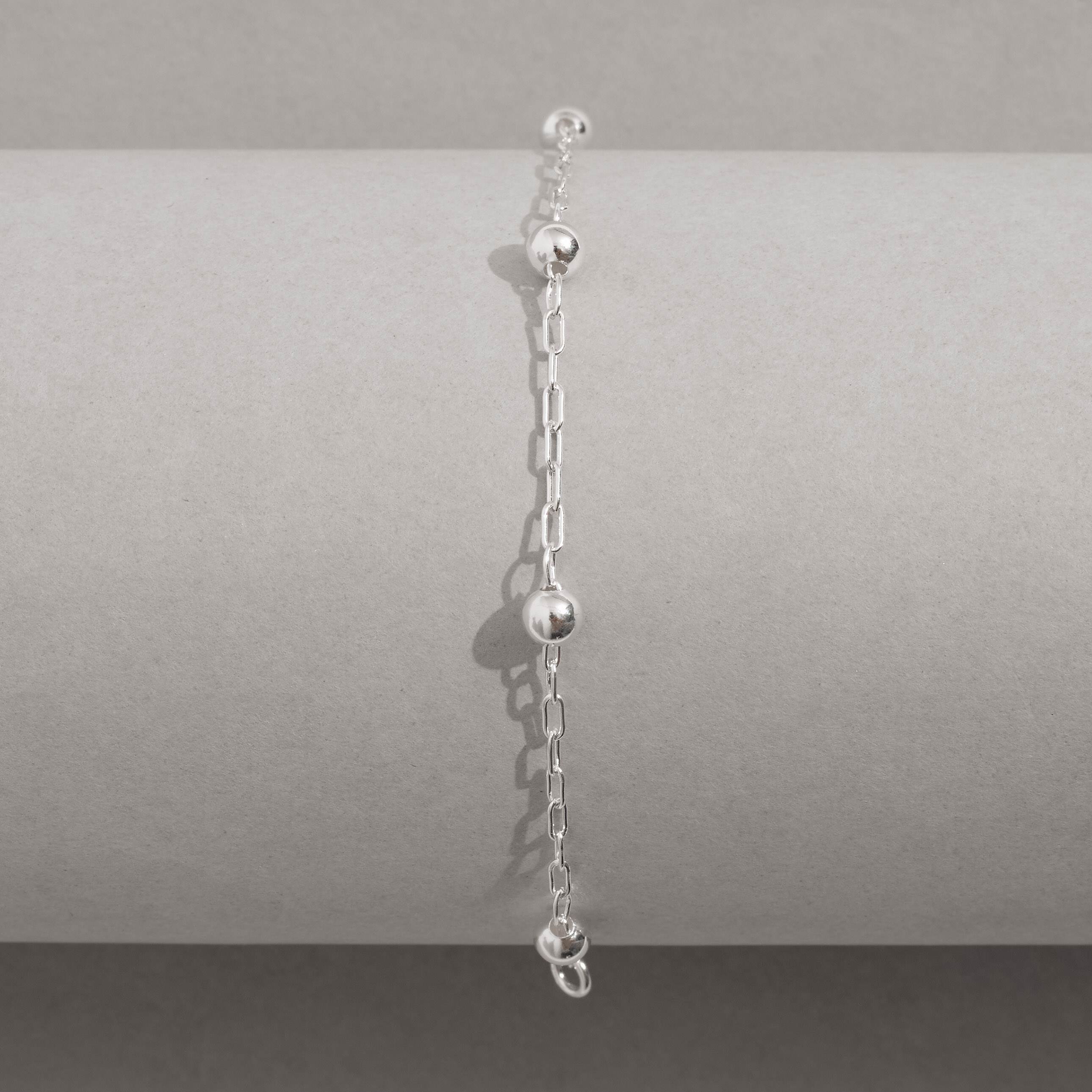 Imagem Secundária Pulseira entremeios bolas 5mm corrente 1x1 19cm