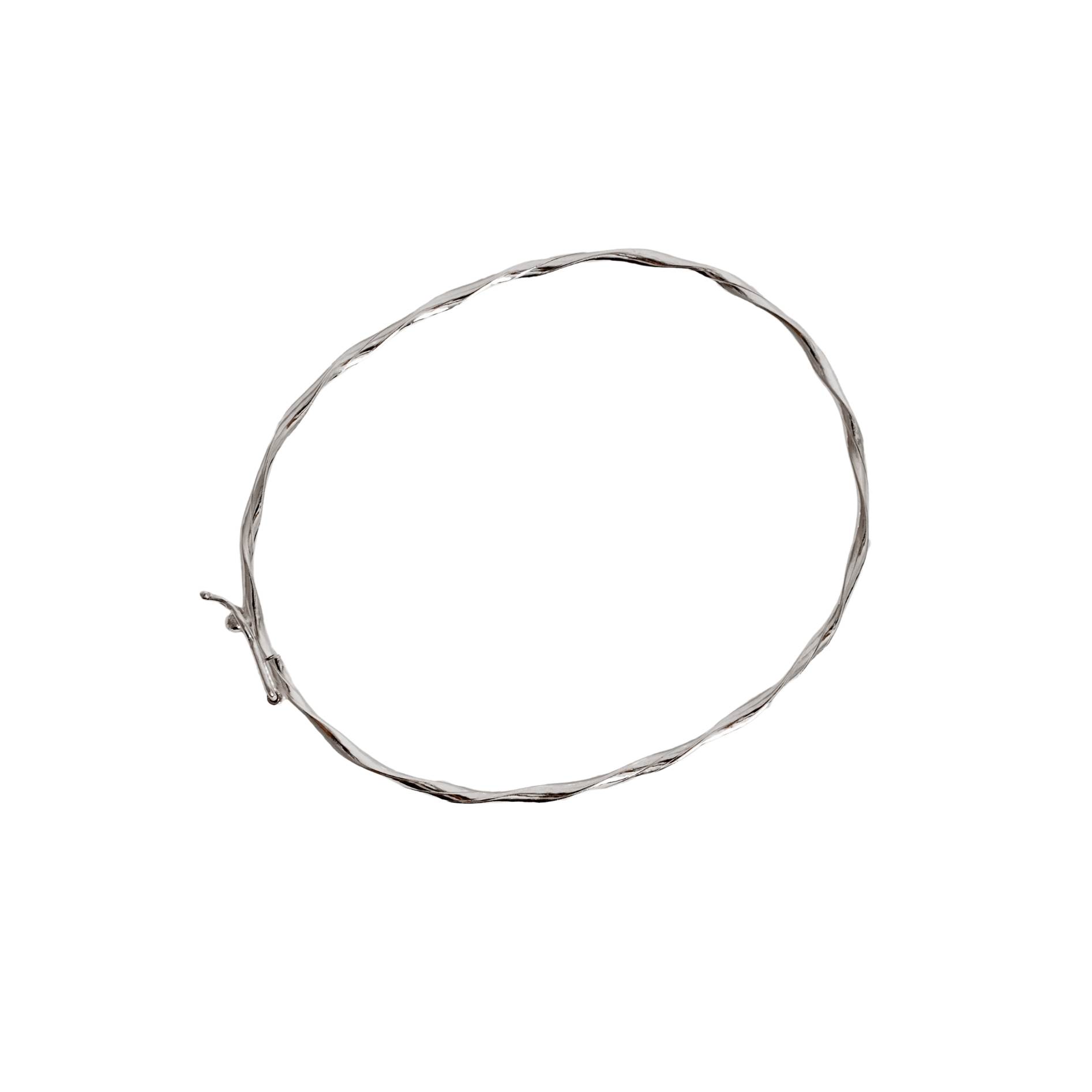 Imagem Bracelete 1.9 fio torcido leve