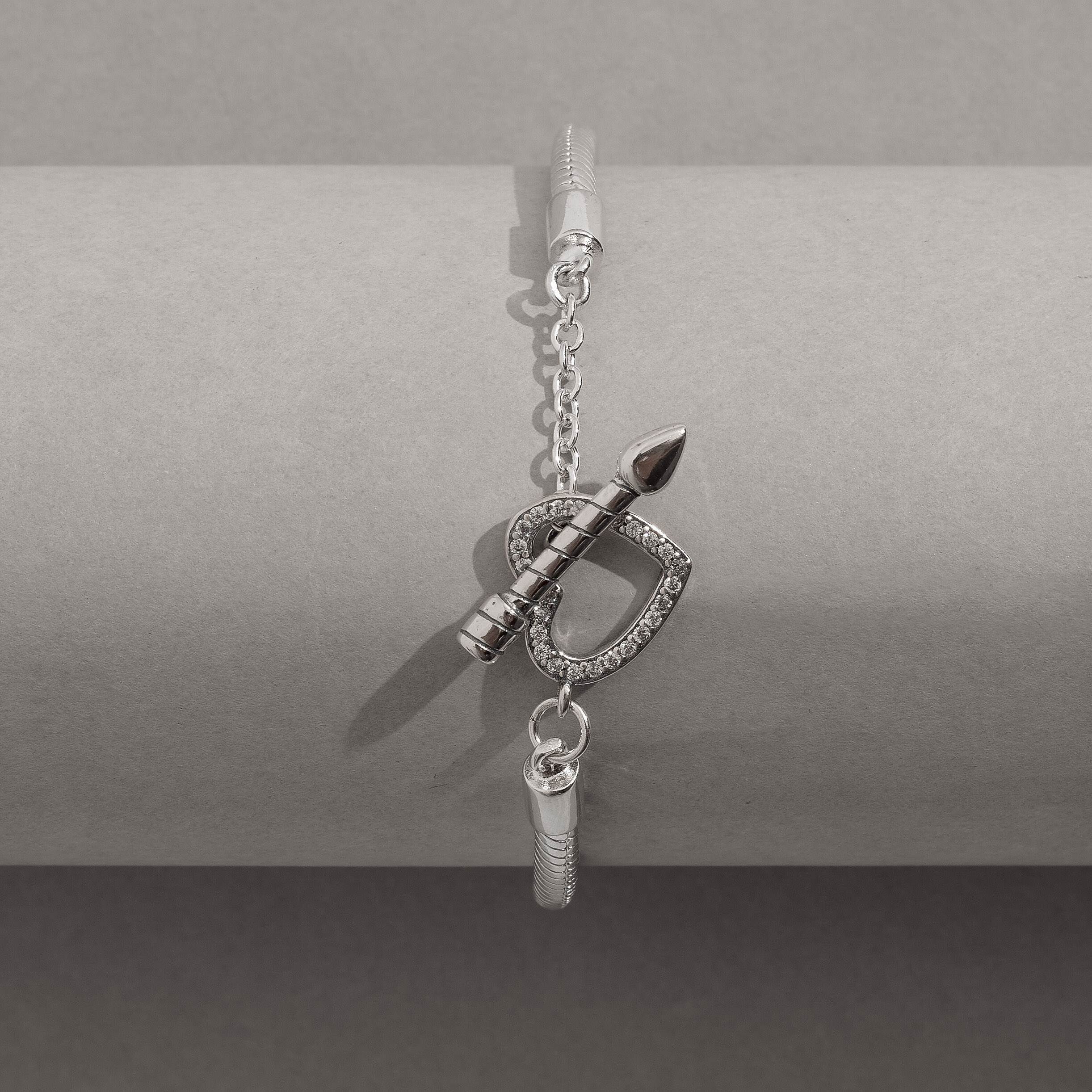 Pulseira para berloques 2.9 fecho coração vazado cravejado