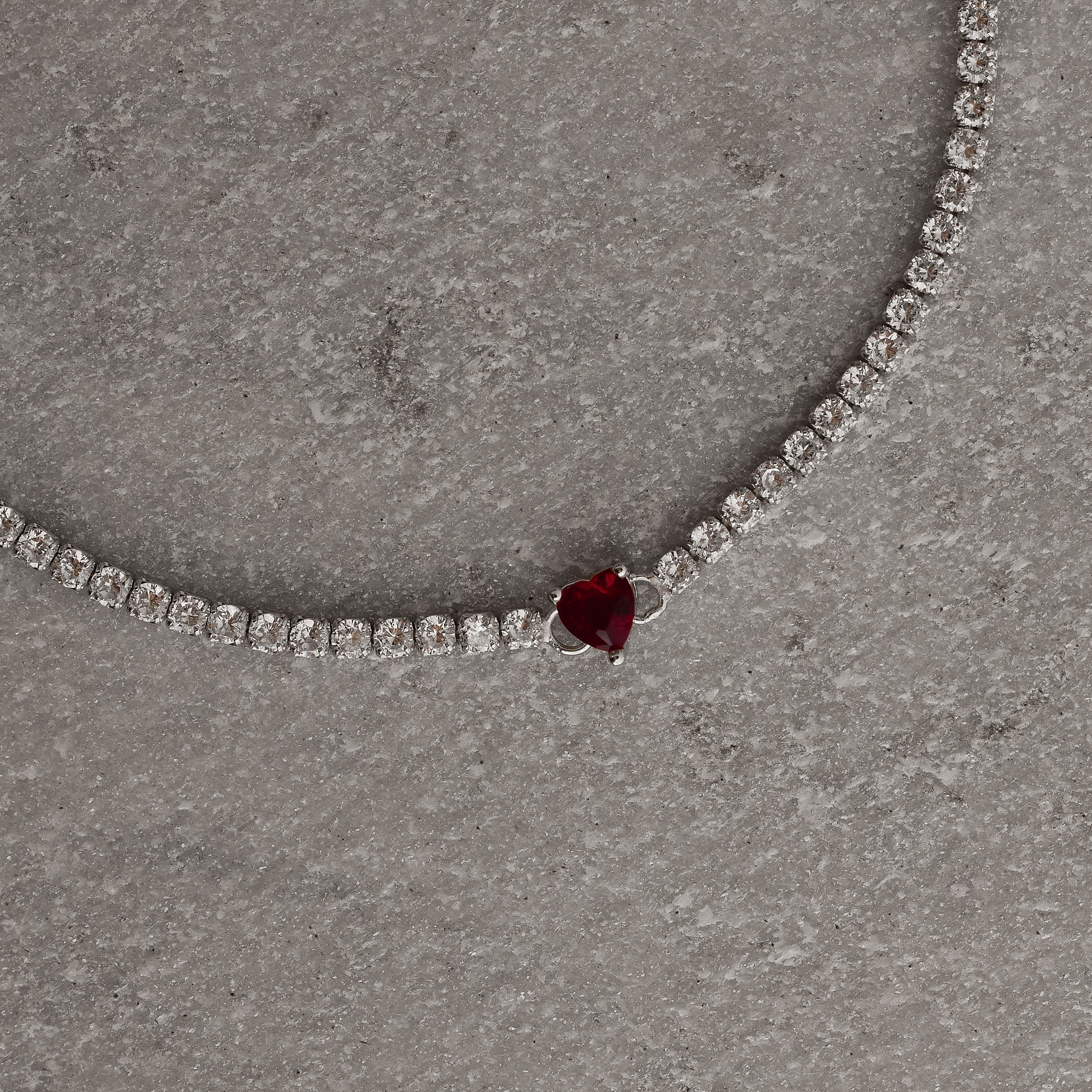 Imagem Secundária Pulseira Riviera 2.5 detalhe zircônia coração vermelho 16,5cm com alongadora ródio