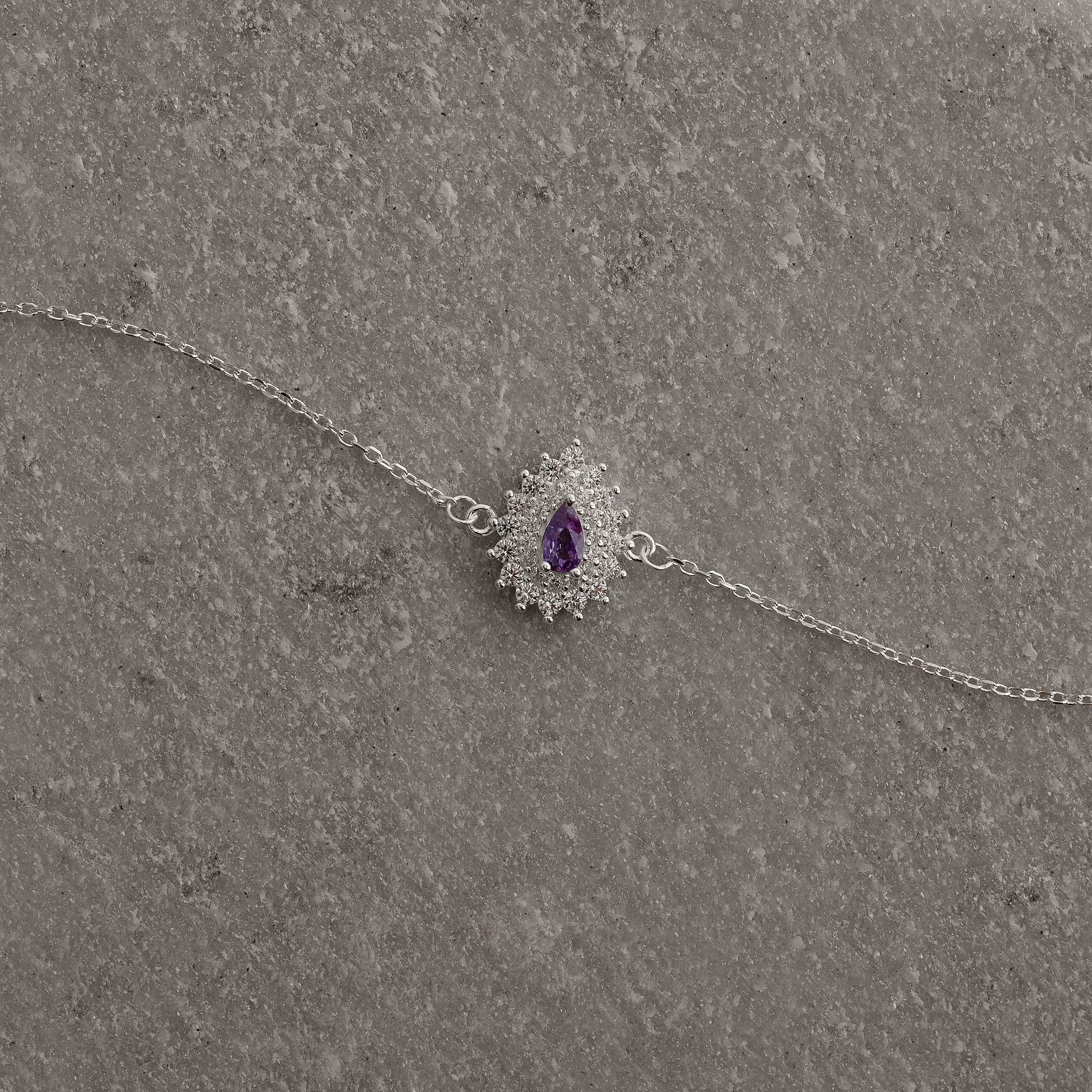 Imagem Secundária Pulseira entremeio zircônia gota lilás com cravejado 13mm
