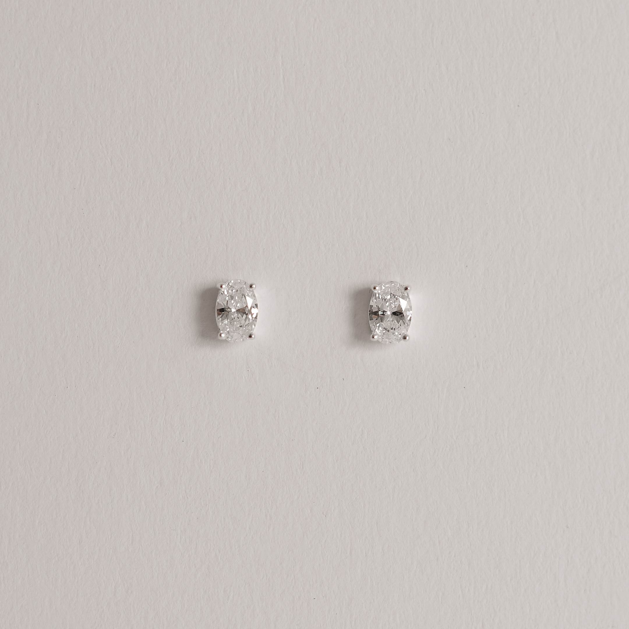 Imagem Secundária Conjunto brinco e colar zircônia oval cristal 6x4mm 45cm