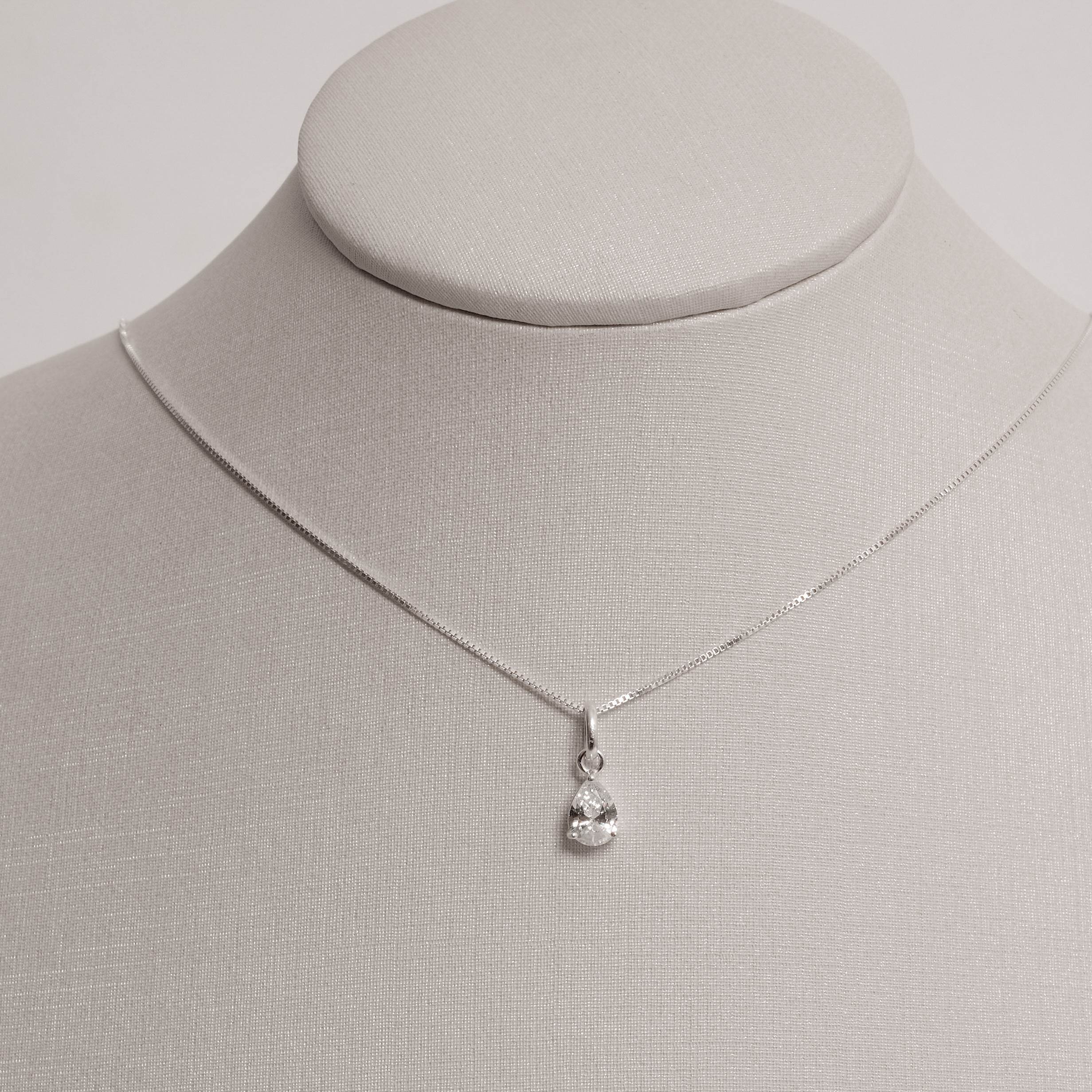 Imagem Secundária Conjunto brinco e colar zircônia gota cristal 7x5mm 45cm