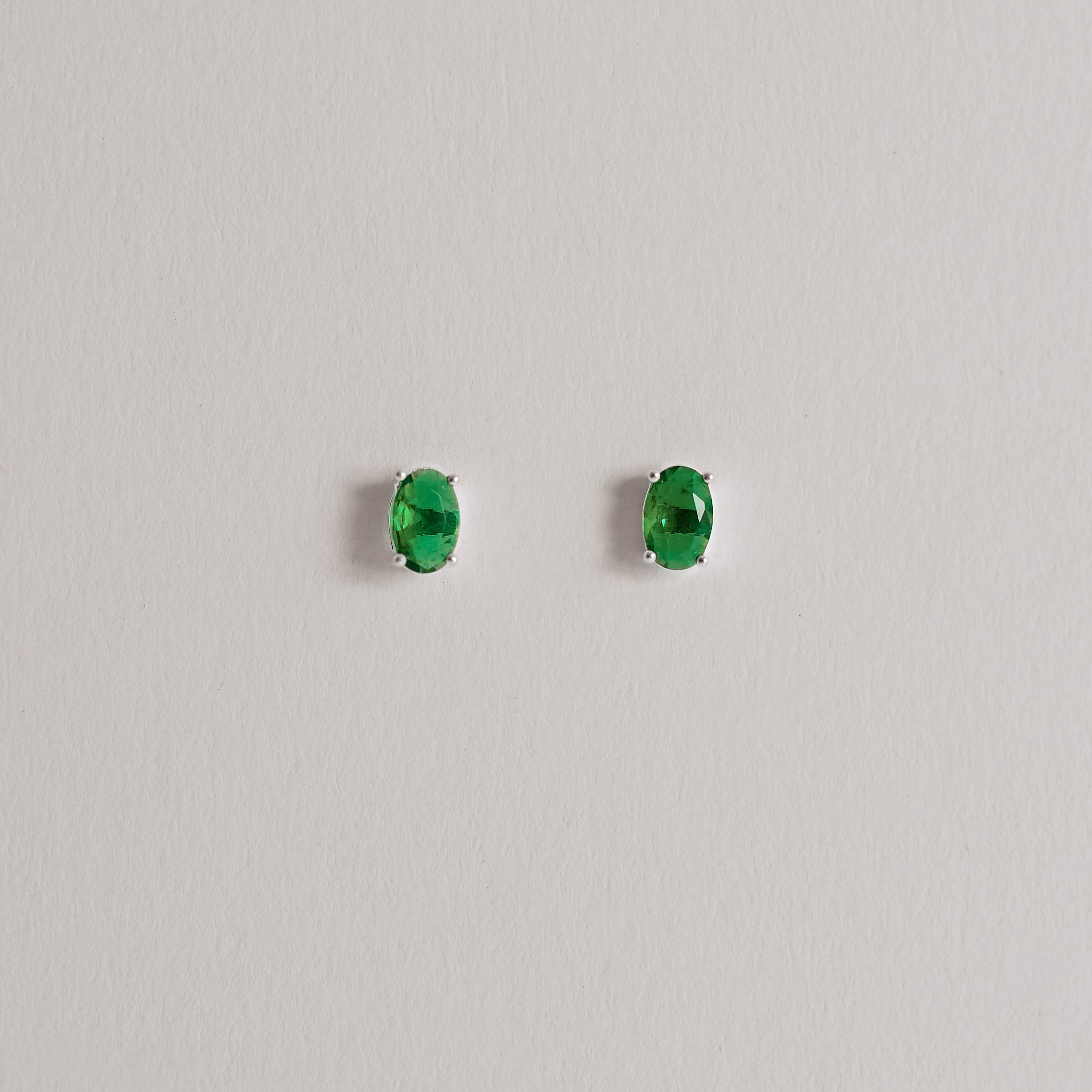 Imagem Secundária Conjunto brinco e colar zircônia oval esmeralda 6x4mm 45cm