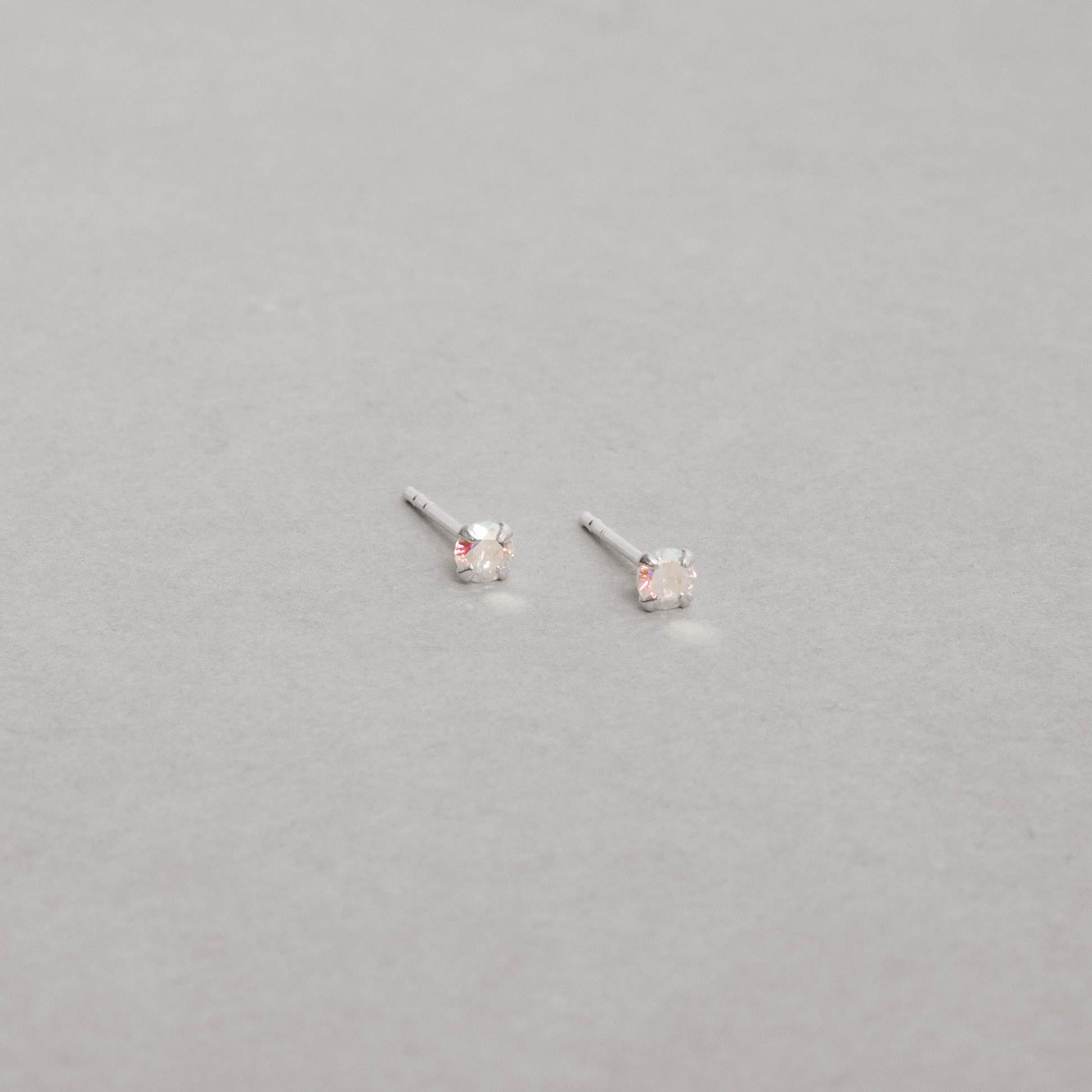 Imagem Secundária Brinco zircônia redonda furta-cor 3mm