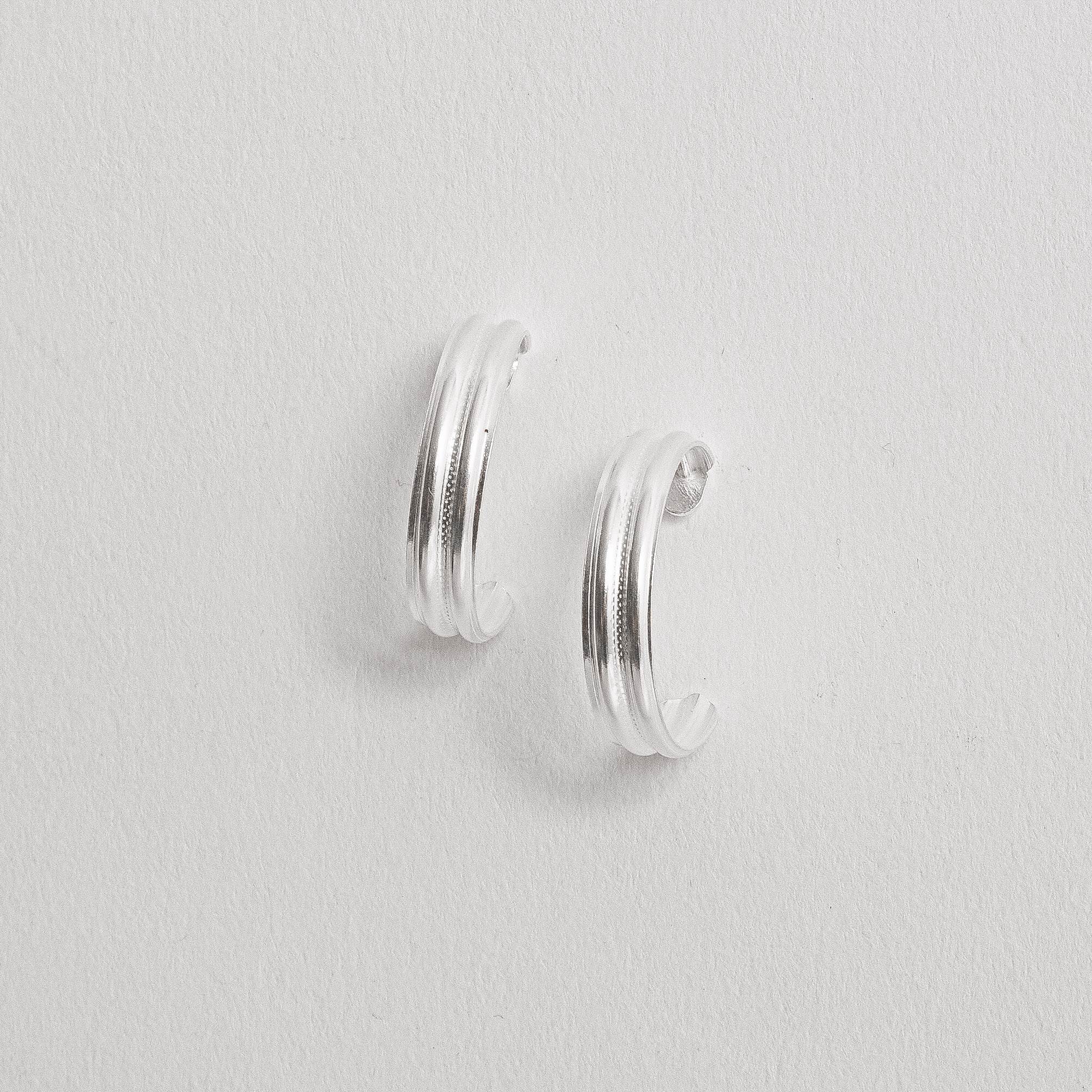 Imagem Argola 2 fios 23mm tarraxa