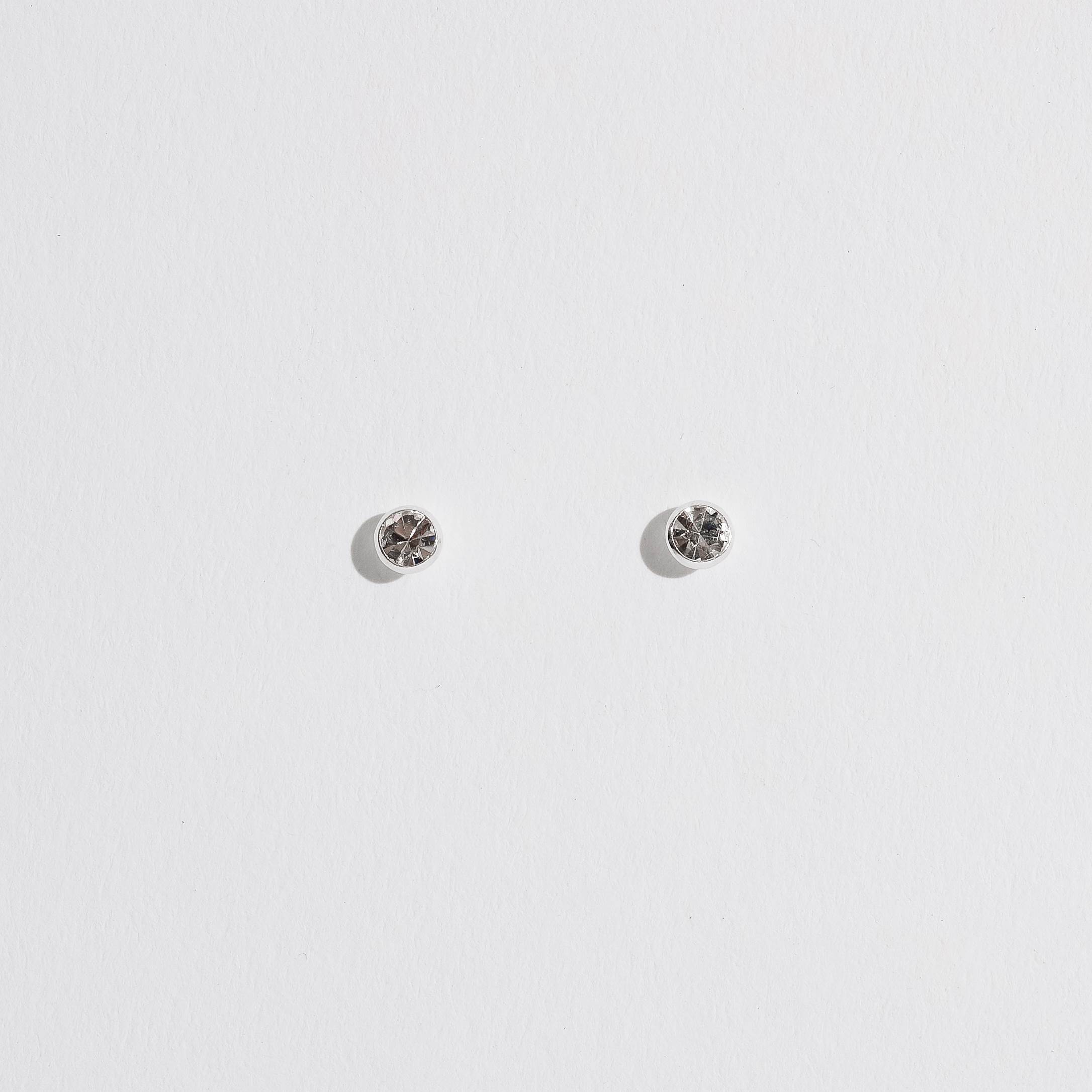 Imagem Brinco zircônia redonda embutida 3mm cristal