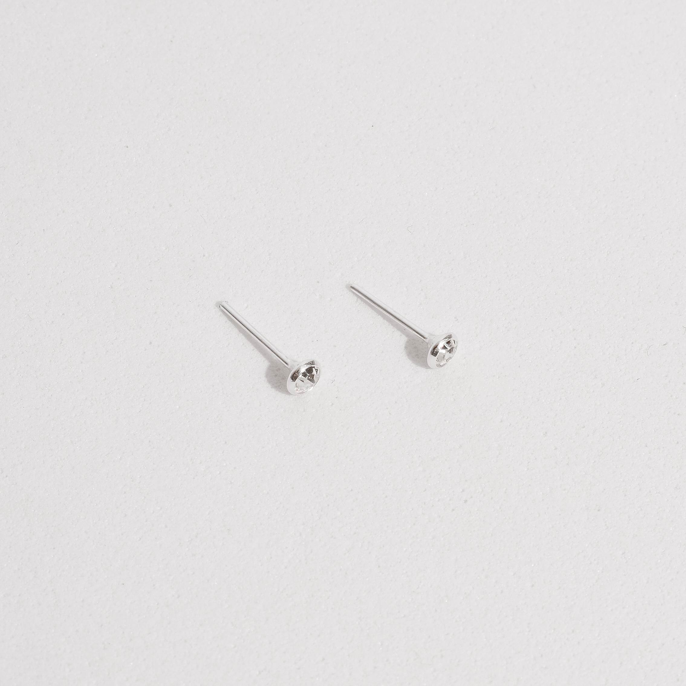 Imagem Secundária Brinco zircônia redonda embutida 3mm cristal