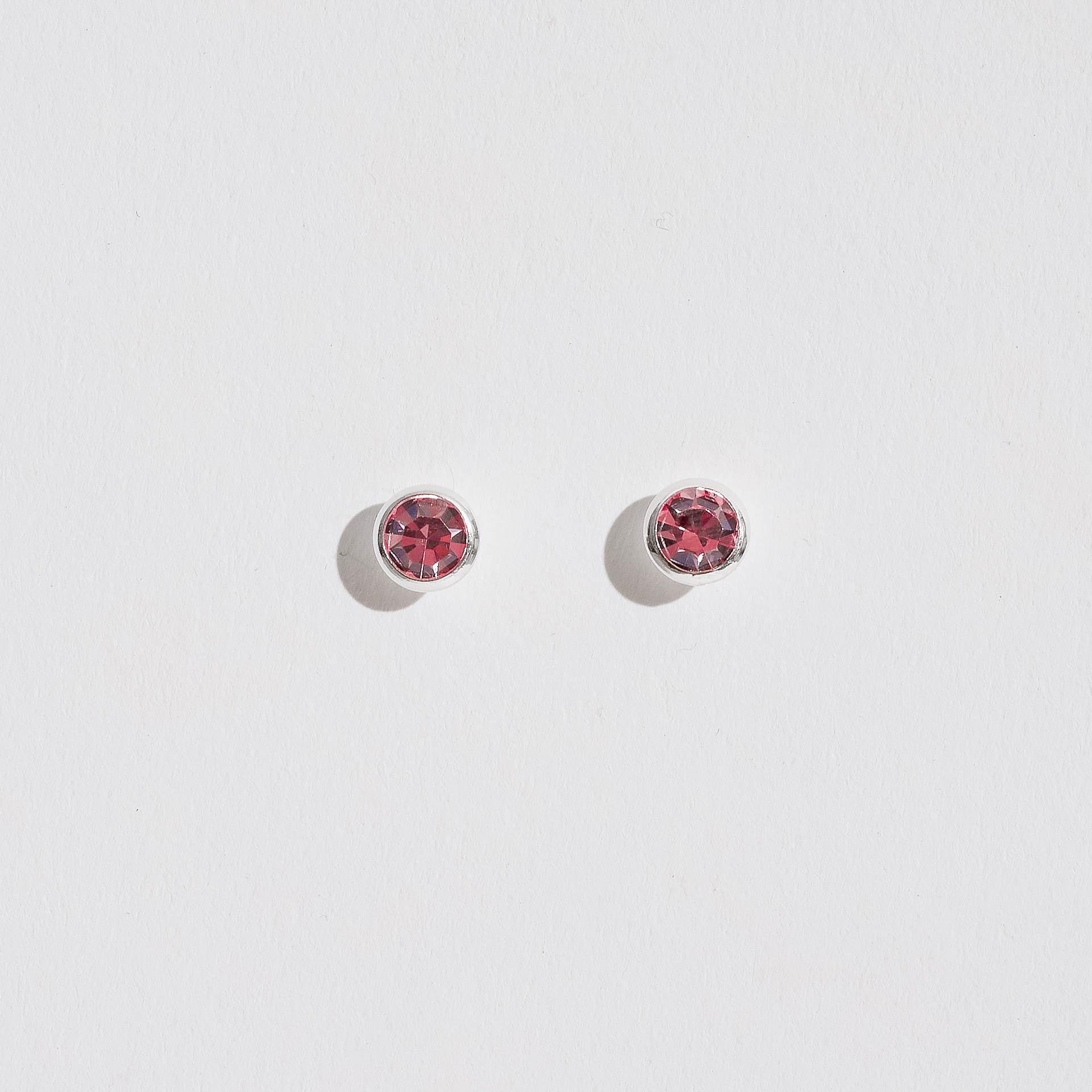 Imagem Brinco zircônia redonda embutida rosa 6mm