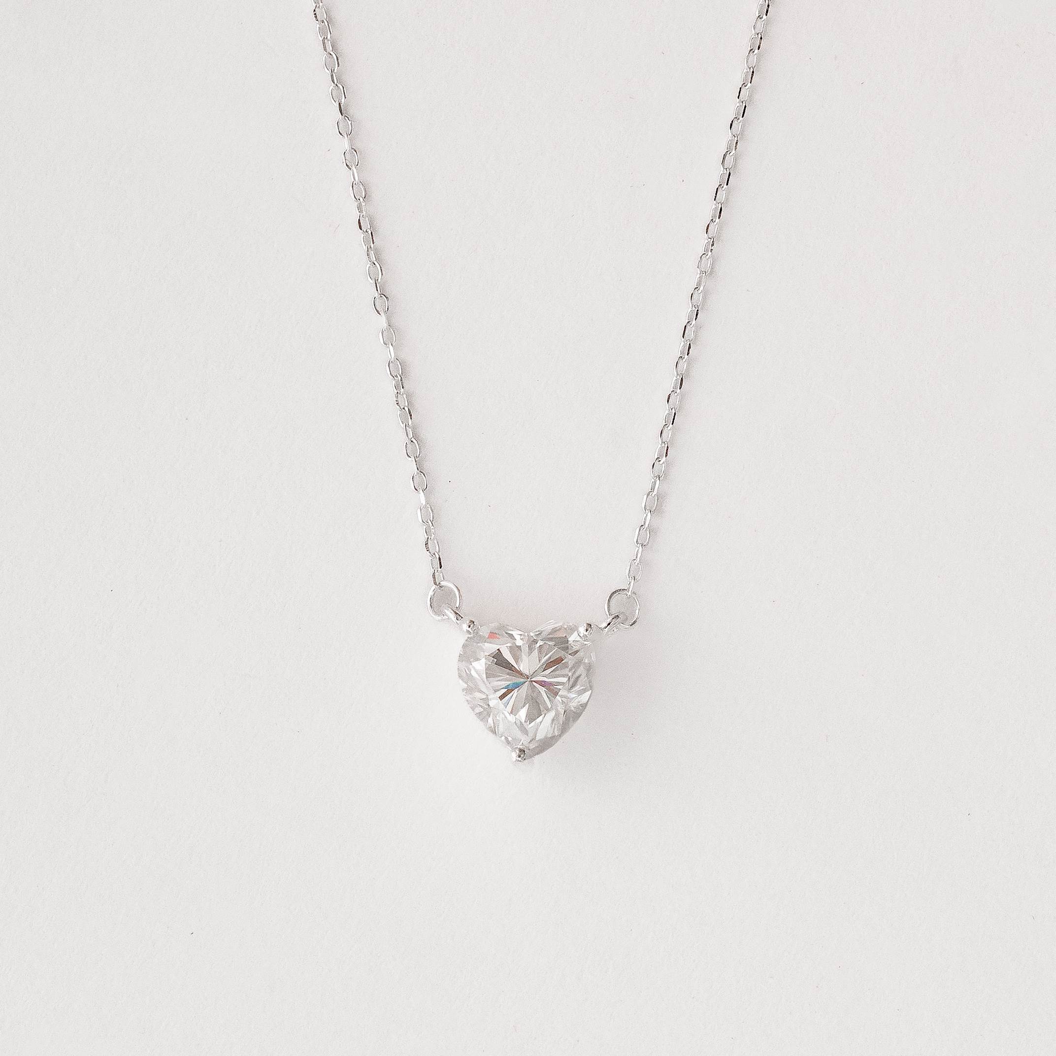 Colar entremeio moissanite coração cristal 8x8mm corrente cadeado 40+5cm