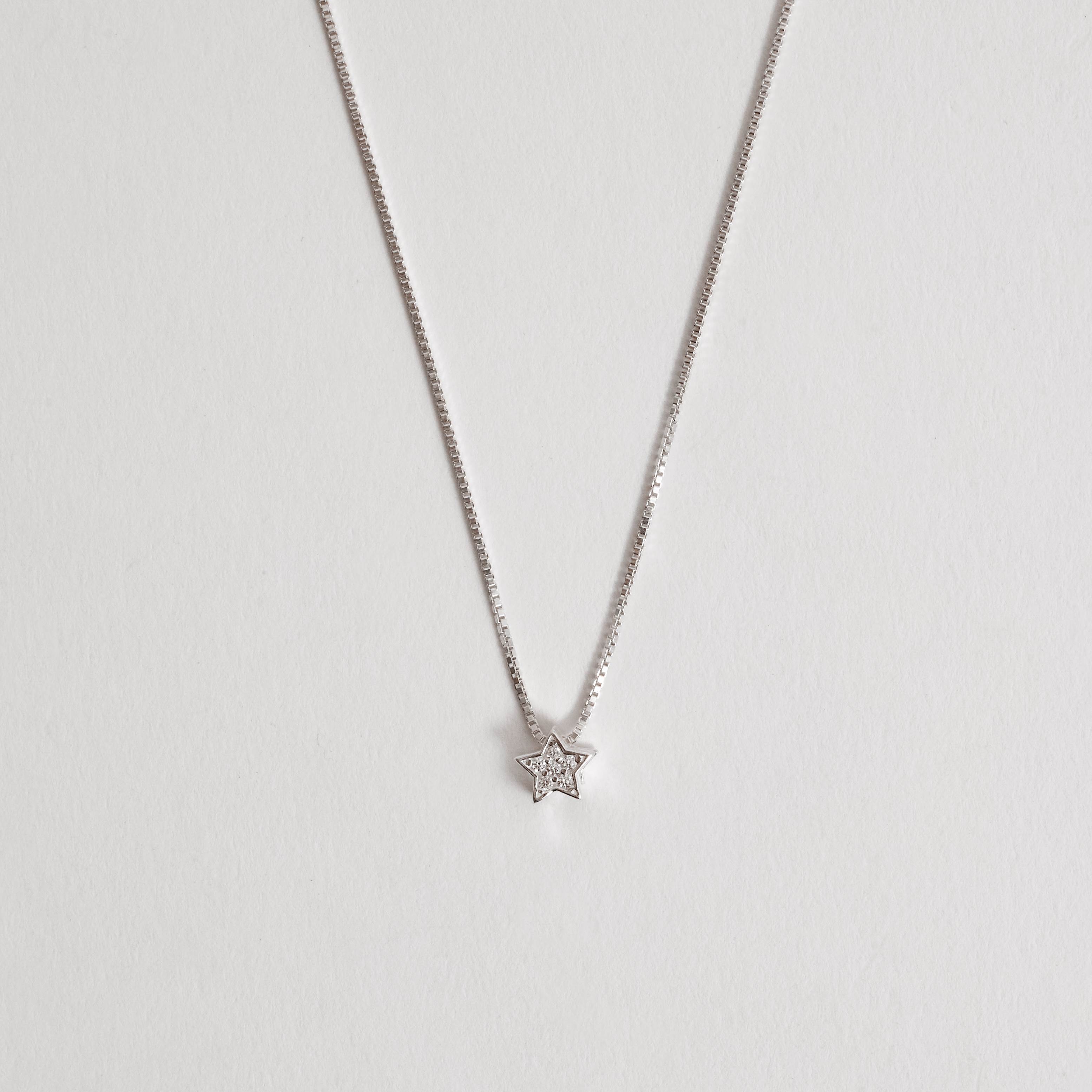 Imagem Colar estrela cravejada 5mm 40cm