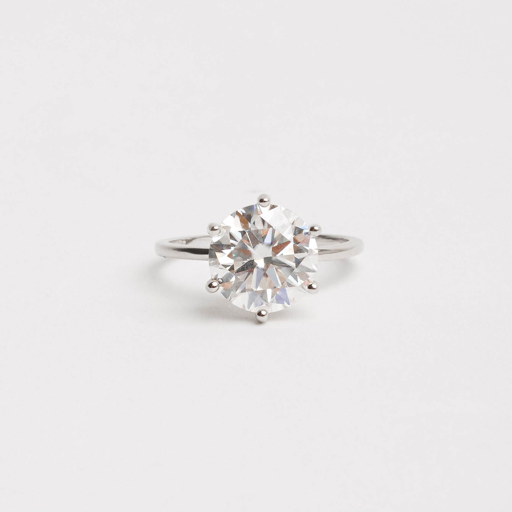 Imagem Anel solitário moissanite cristal 10mm ródio