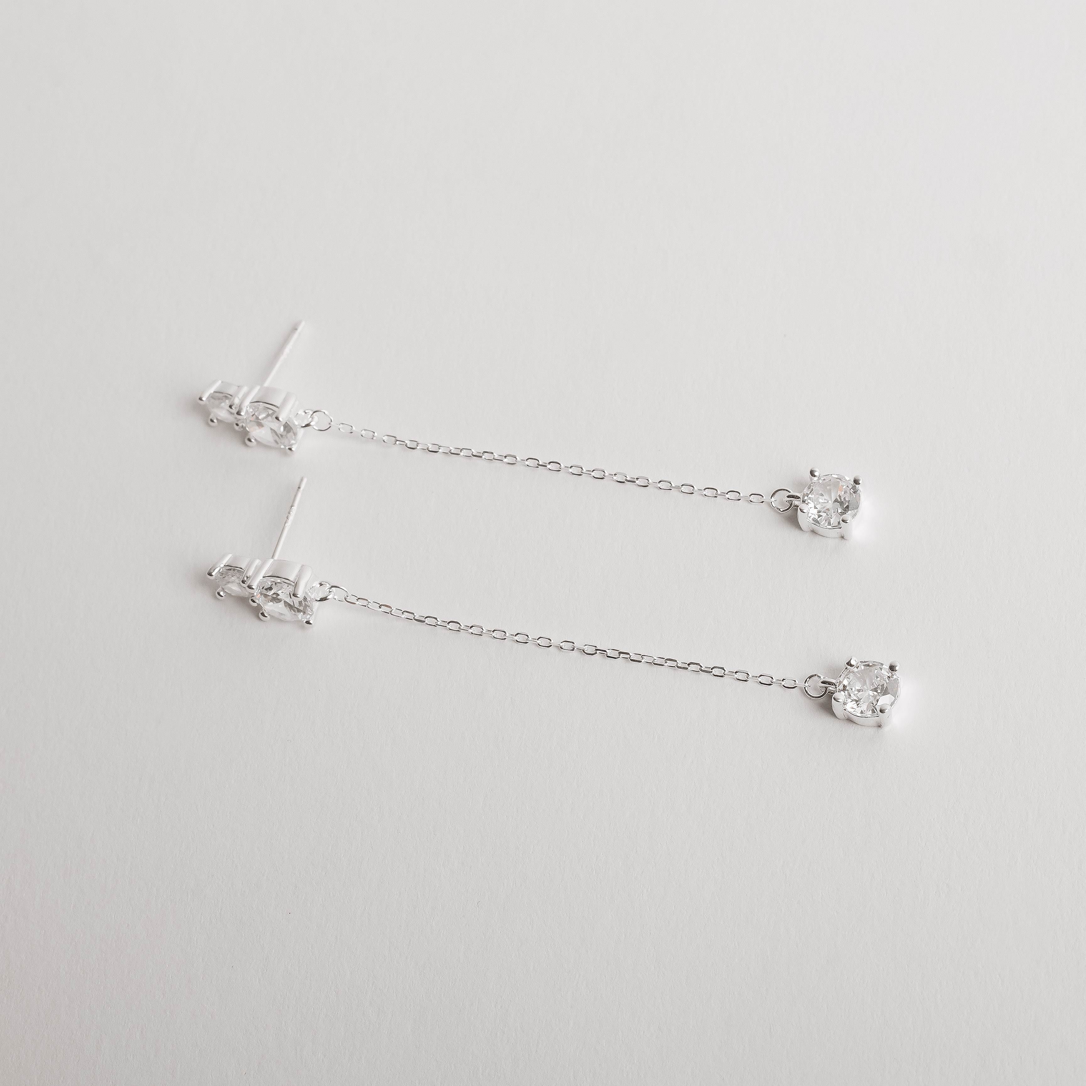Imagem Secundária Brinco zircônias 4 e 6mm pingente corrente cadeado