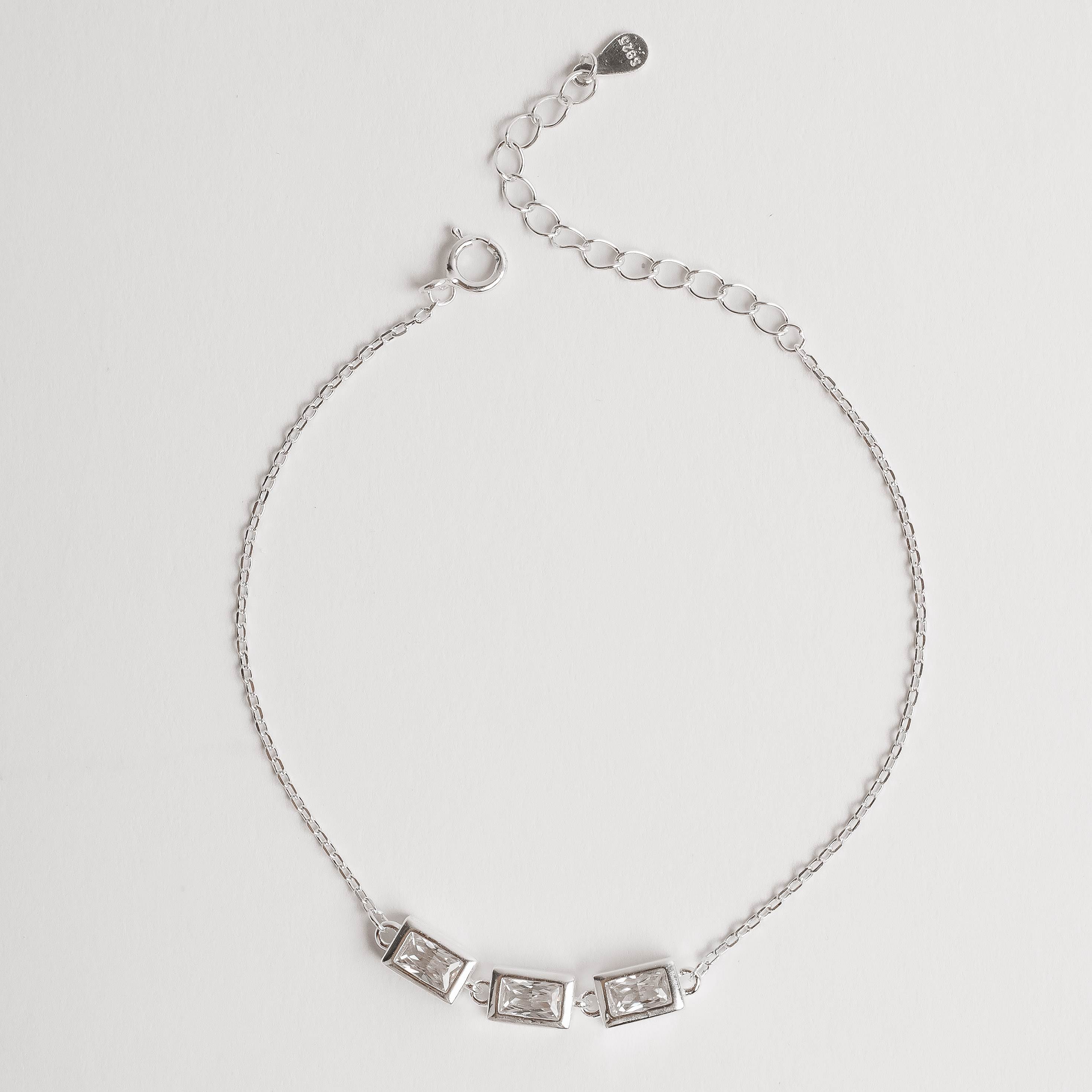 Imagem Pulseira entremeio zircônias retangulares 5mm 16+4cm