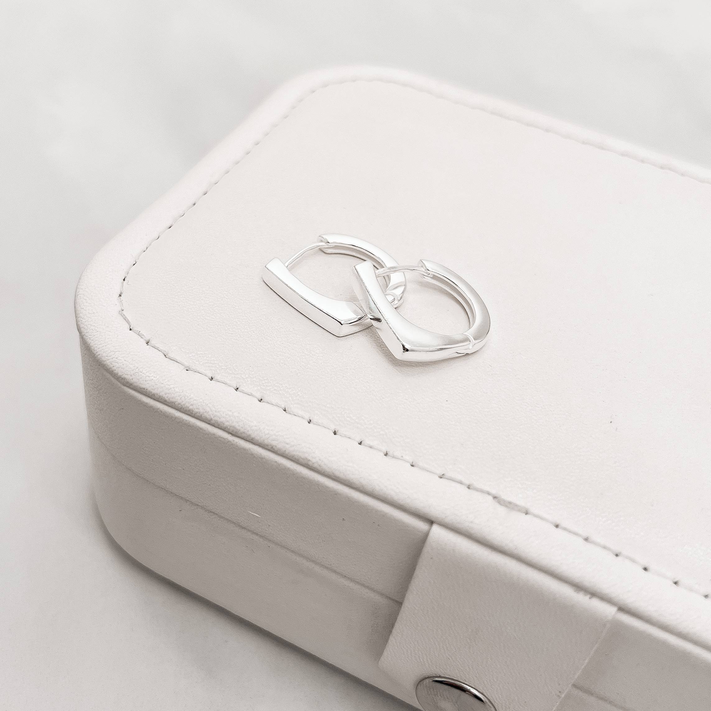 Argola click 19mm detalhe reto