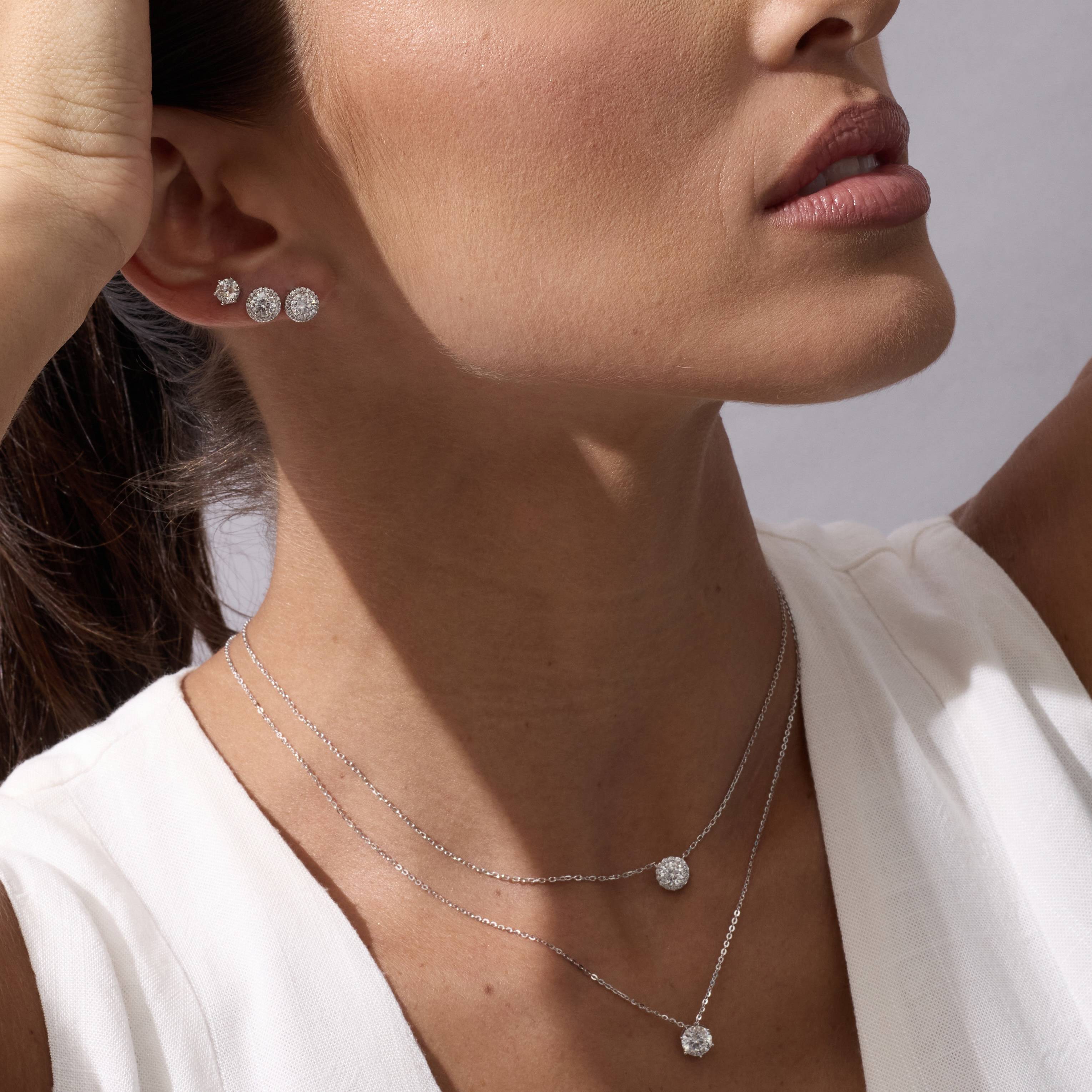 Imagem Secundária Brinco moissanite cristal 5mm com cravejado ródio