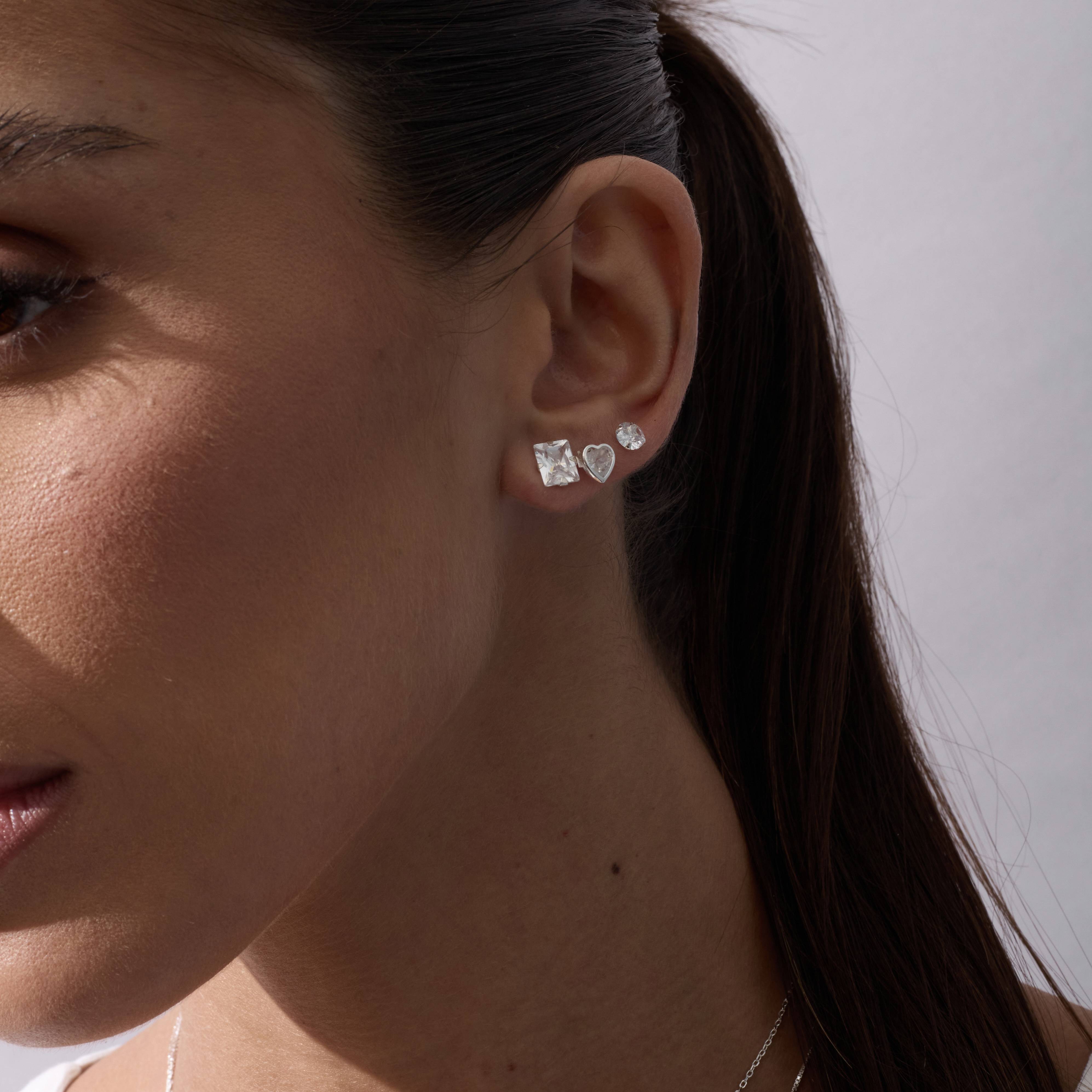 Imagem Secundária Brinco zircônia quadrada cristal 8mm