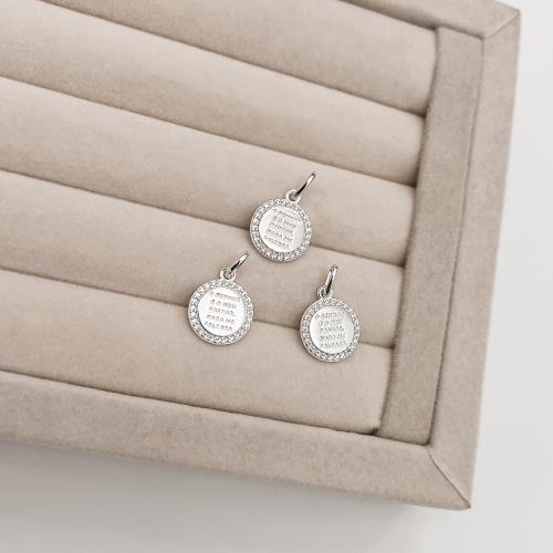 Pingente medalha Salmo 23:1 cravejado 12mm