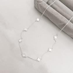 Colar entremeio trevos madrepérola 6mm corrente cadeado 60+5cm