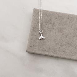 Colar pingente sereia 8mm 40cm