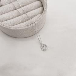 Colar pingente zircônia redonda 10mm 45cm