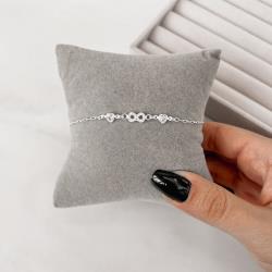 Pulseira entremeios zircônias coração 5mm e infinito cravejado 8mm corrente cartier