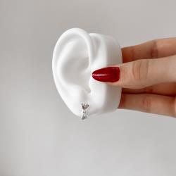 Brinco coração com pingente coração 4mm