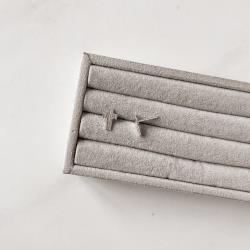 Brinco cruz com vinco 10mm