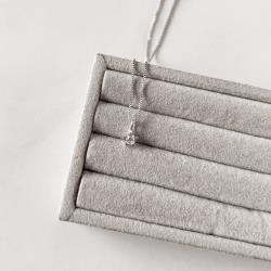 Colar pingente estrela com zircônia 5mm 40cm