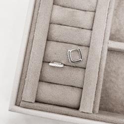 Argola click retangular cravejada 11mm importada